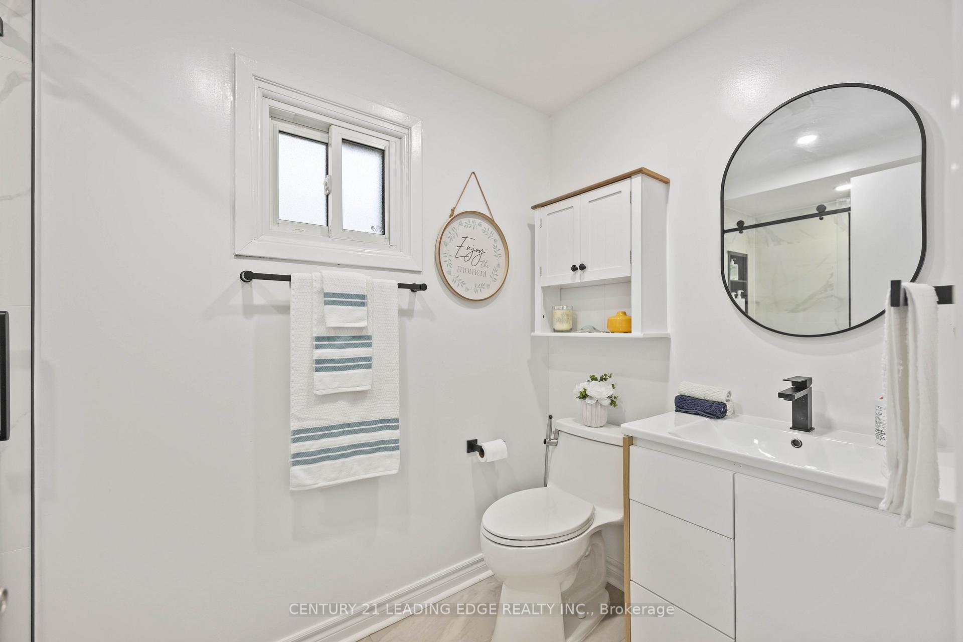 Photo 23 of 34 Tams Drive, Ajax, Central East — HOMEH