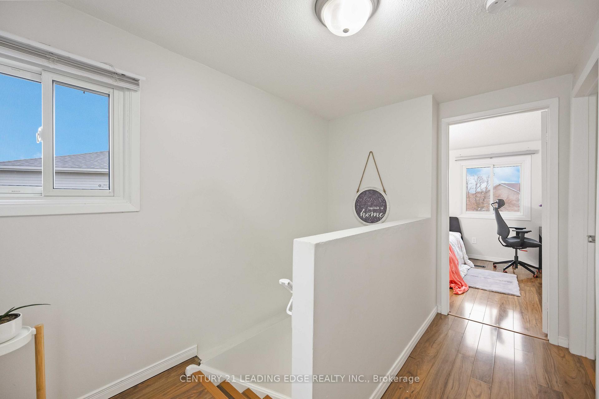 Photo 25 of 34 Tams Drive, Ajax, Central East — HOMEH