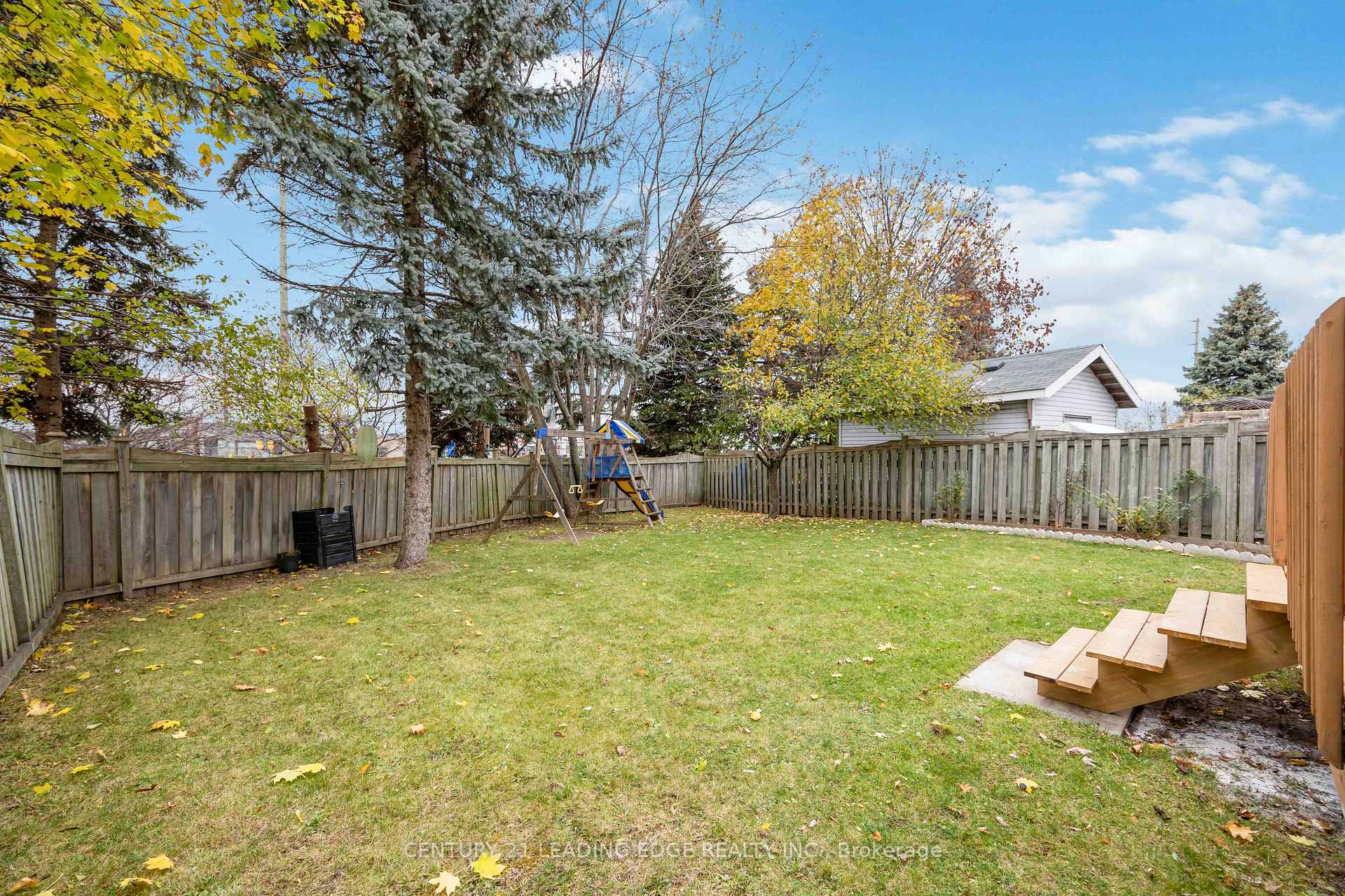 Photo 38 of 34 Tams Drive, Ajax, Central East — HOMEH