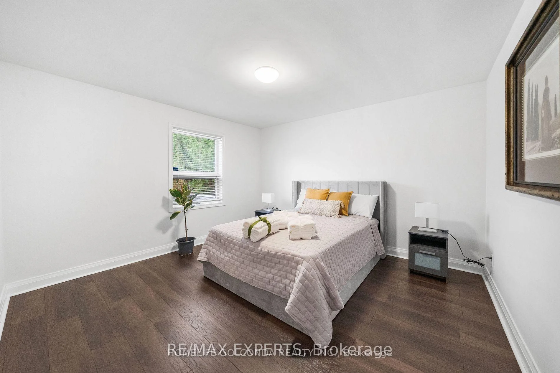 Photo 15 of 253 Bogert Avenue, North York, Lansing-Westgate — HOMEH
