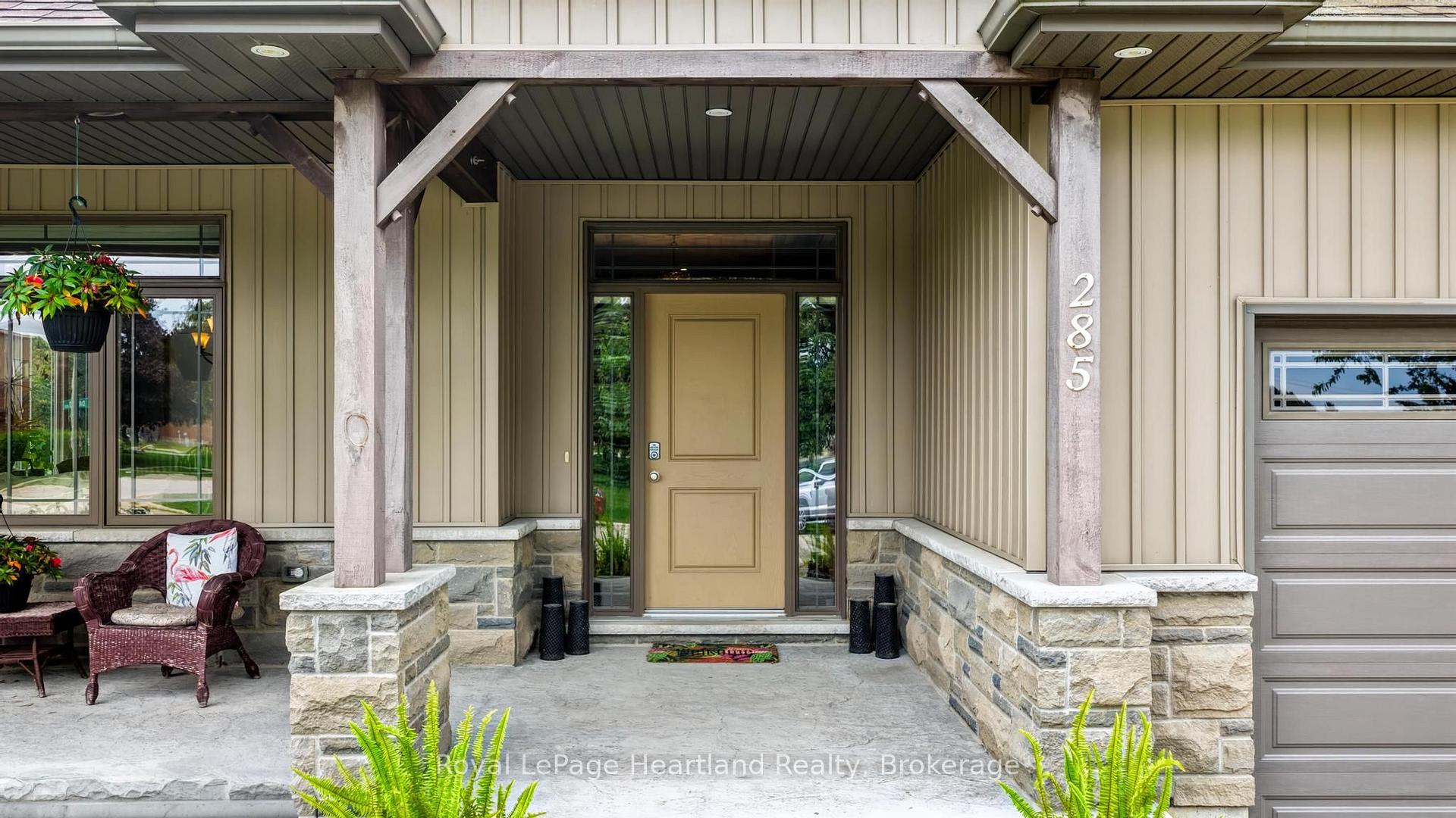 Photo 4 of 285 Darling Boulevard, South Huron, Exeter — HOMEH