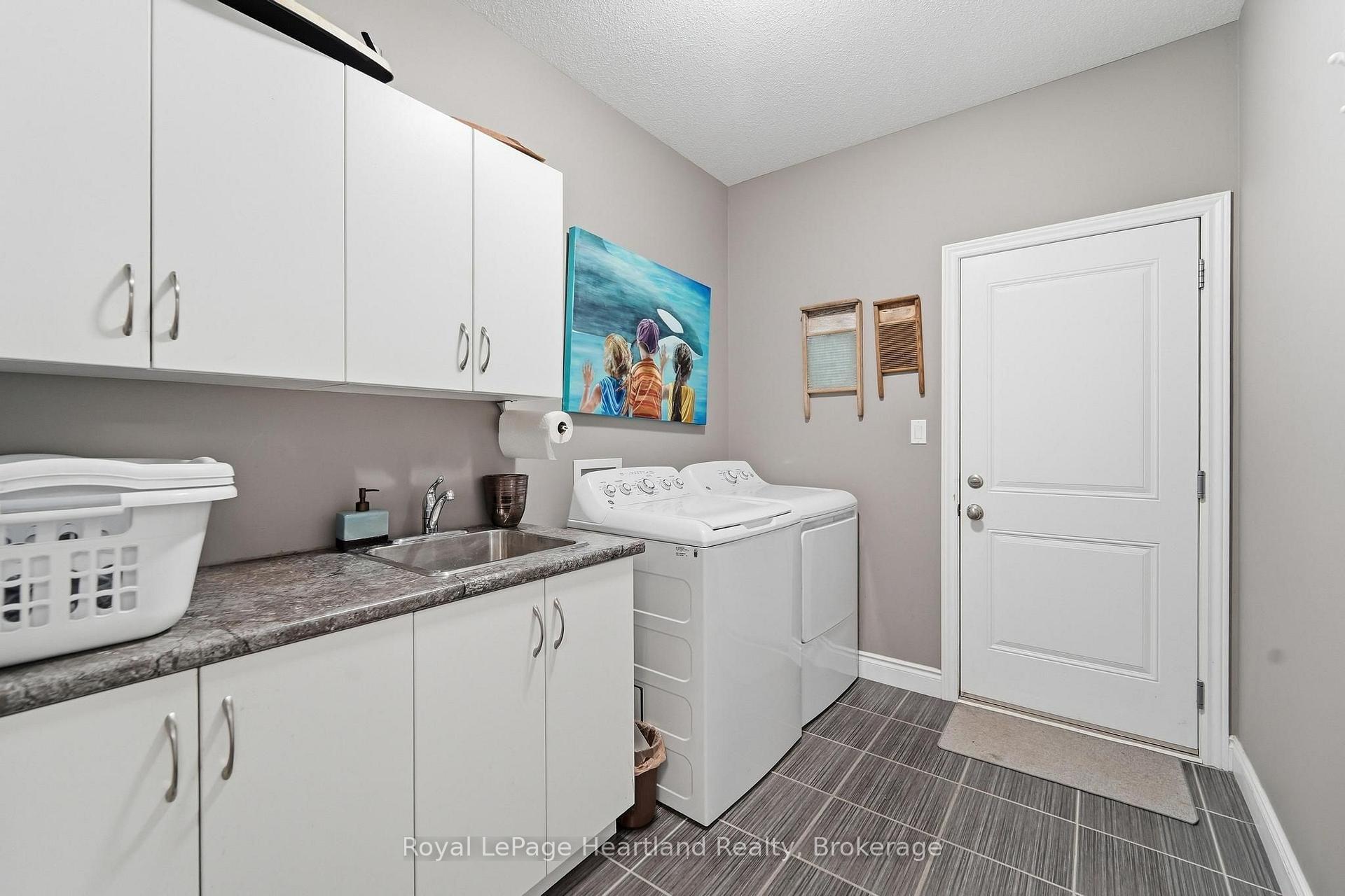 Photo 21 of 285 Darling Boulevard, South Huron, Exeter — HOMEH