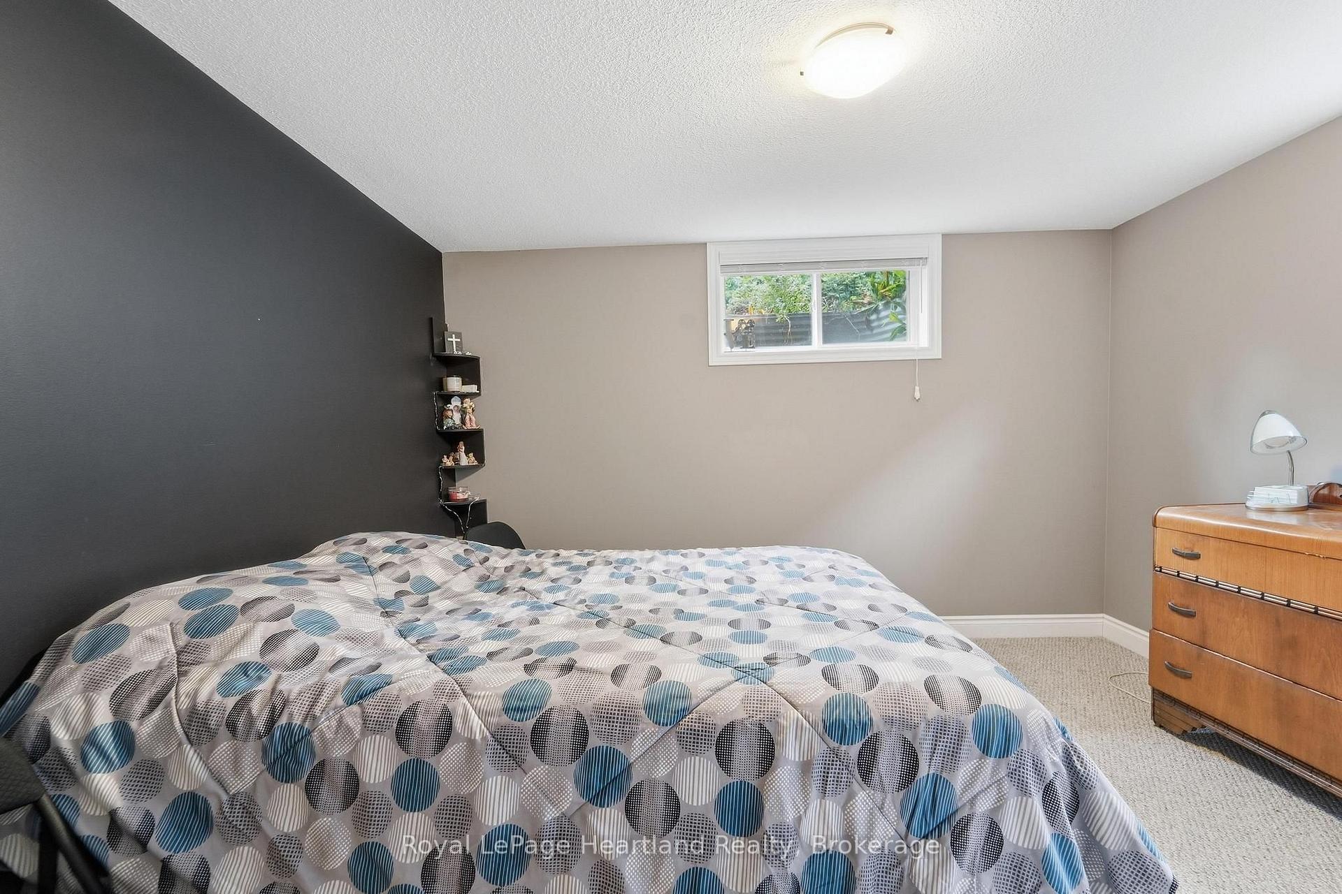 Photo 32 of 285 Darling Boulevard, South Huron, Exeter — HOMEH
