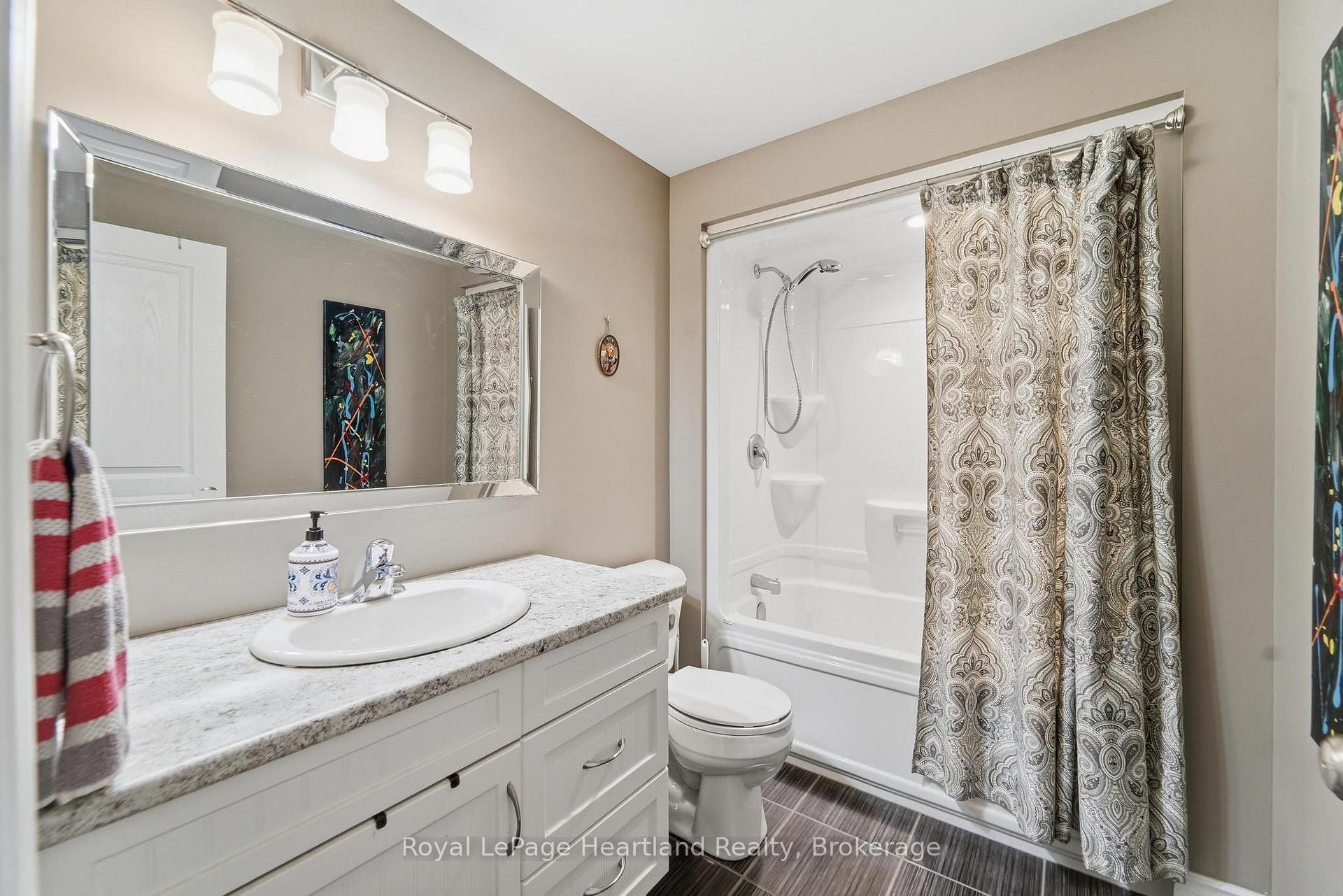 Photo 34 of 285 Darling Boulevard, South Huron, Exeter — HOMEH