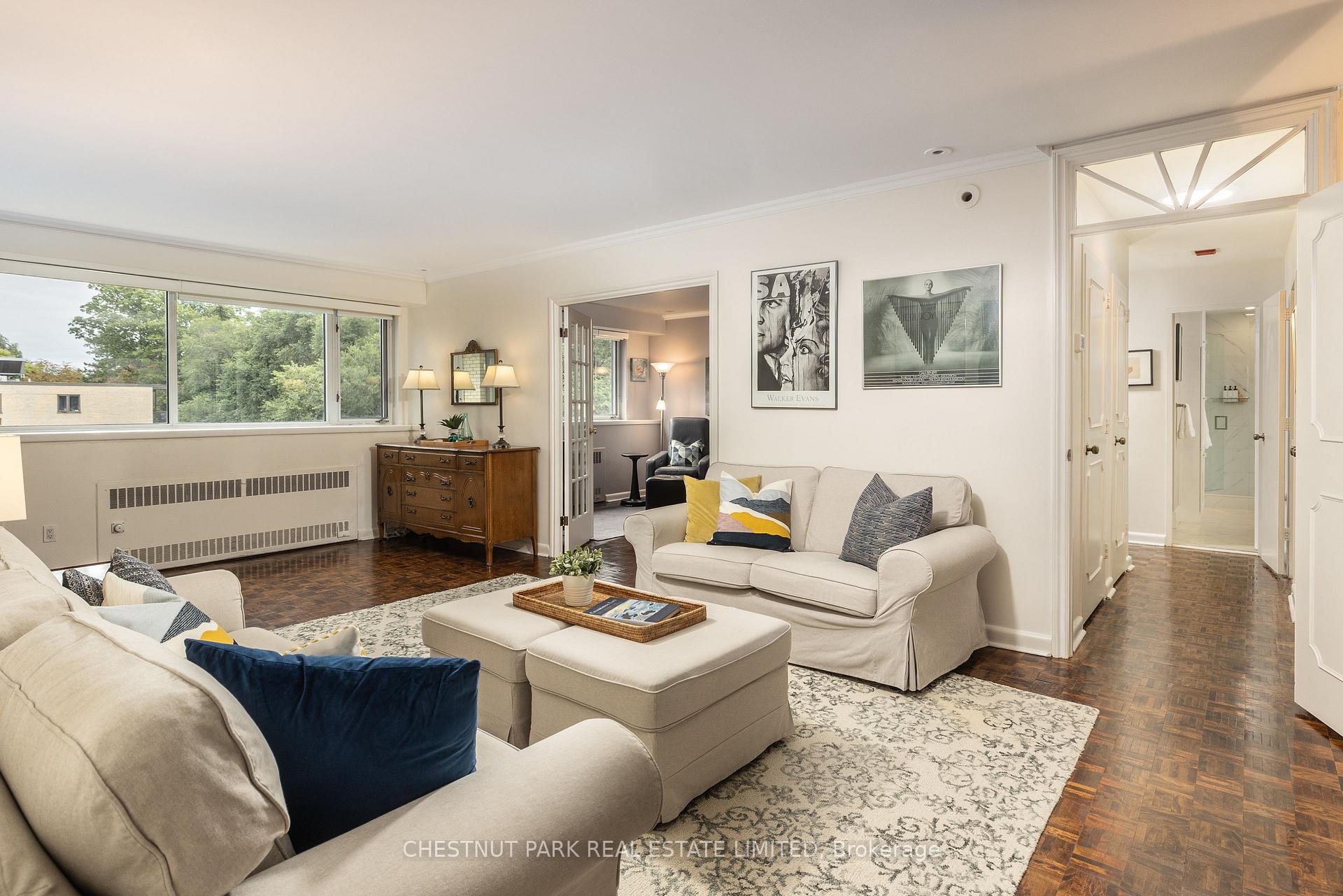 Photo 5 of Unit 802, 120 Rosedale Valley Road, Toronto, Rosedale-Moore Park — HOMEH