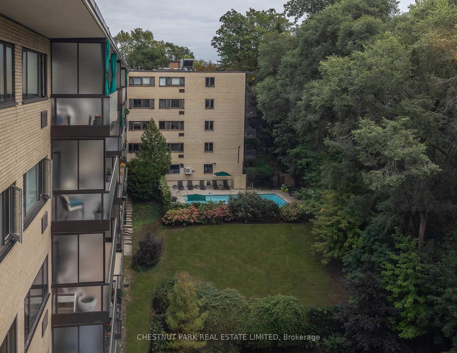 Photo 20 of Unit 802, 120 Rosedale Valley Road, Toronto, Rosedale-Moore Park — HOMEH