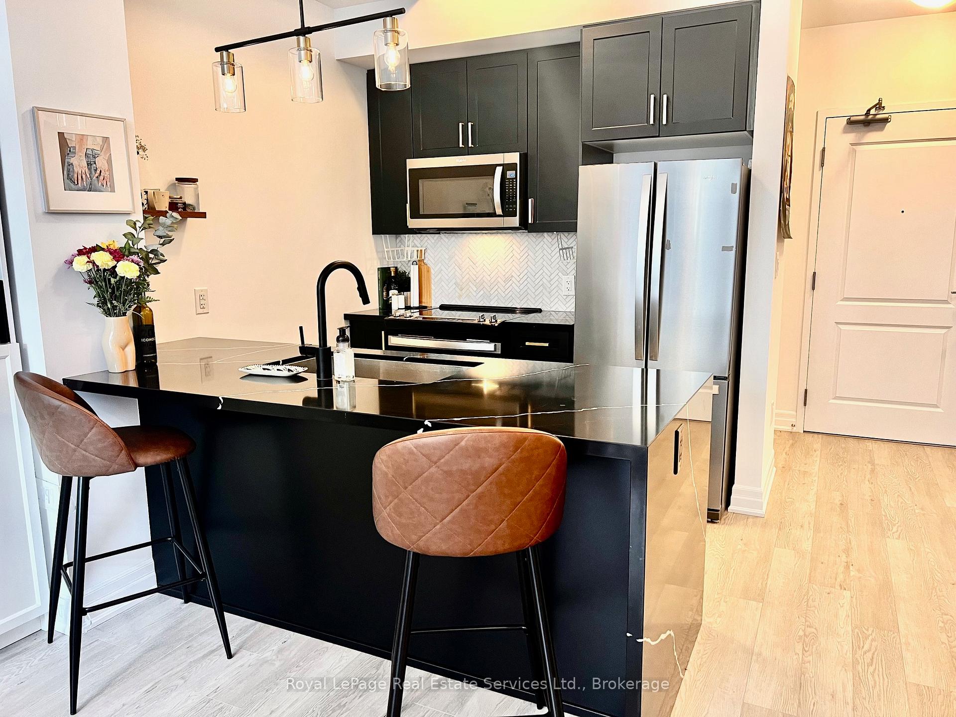 Photo 13 of Unit 524, 460 Dundas Street E, Hamilton, Waterdown — HOMEH
