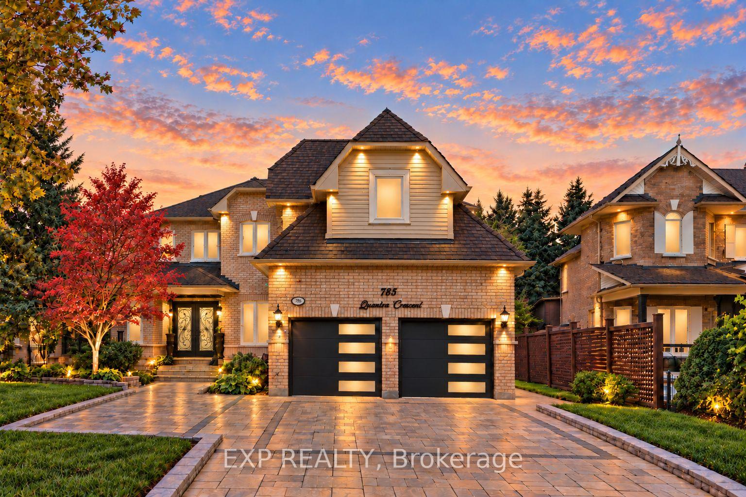 Photo 4 of 785 Quantra Crescent, Newmarket, Stonehaven-Wyndham — HOMEH