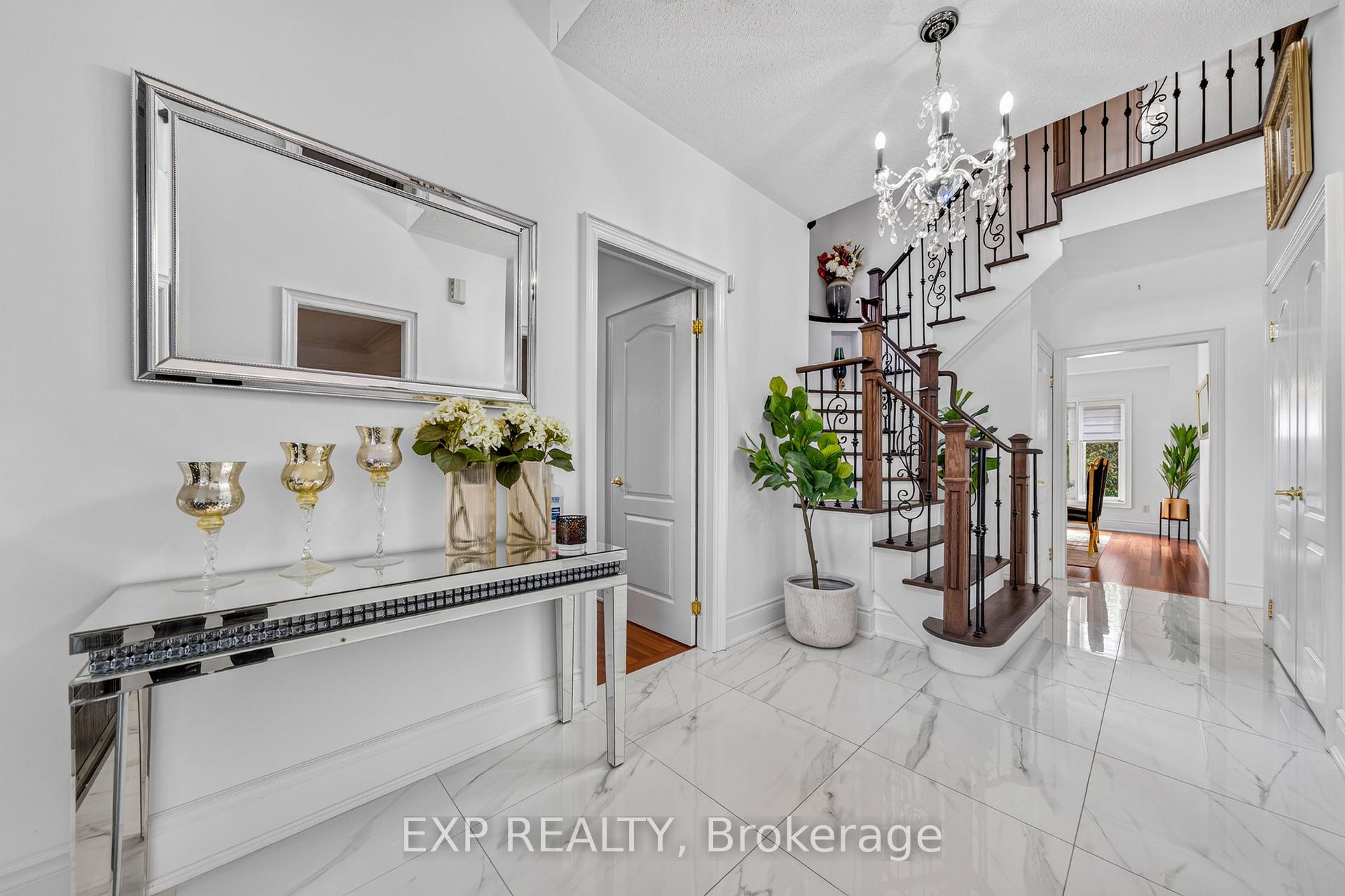 Photo 15 of 785 Quantra Crescent, Newmarket, Stonehaven-Wyndham — HOMEH