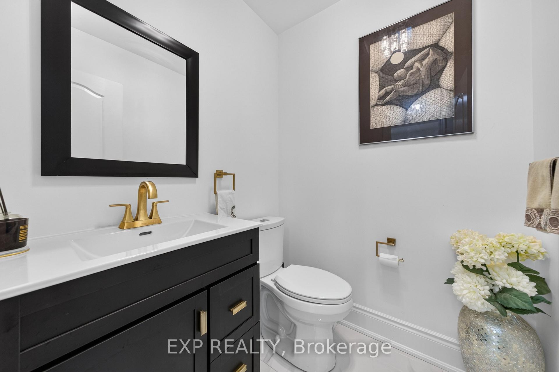 Photo 56 of 785 Quantra Crescent, Newmarket, Stonehaven-Wyndham — HOMEH