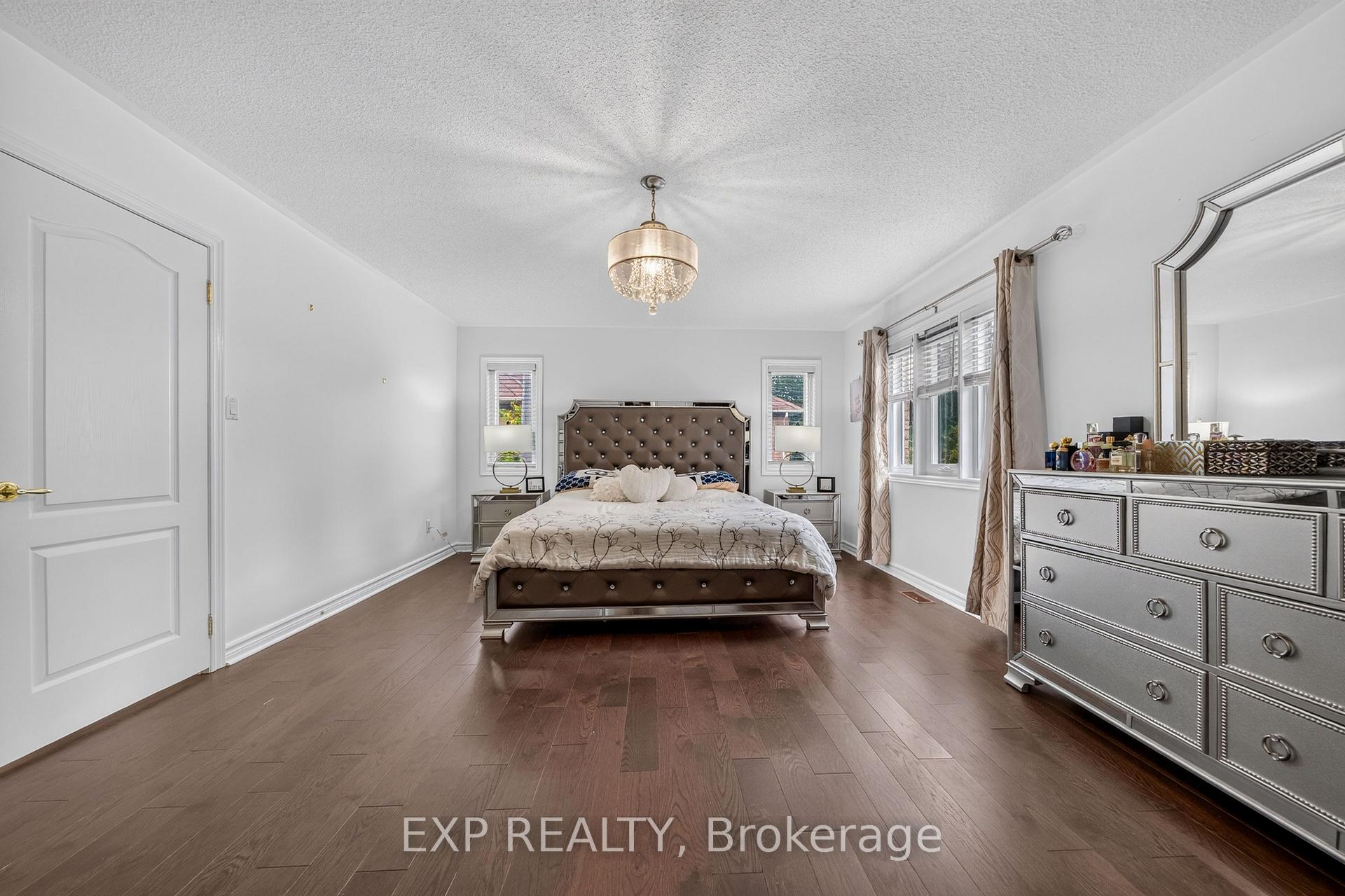 Photo 72 of 785 Quantra Crescent, Newmarket, Stonehaven-Wyndham — HOMEH