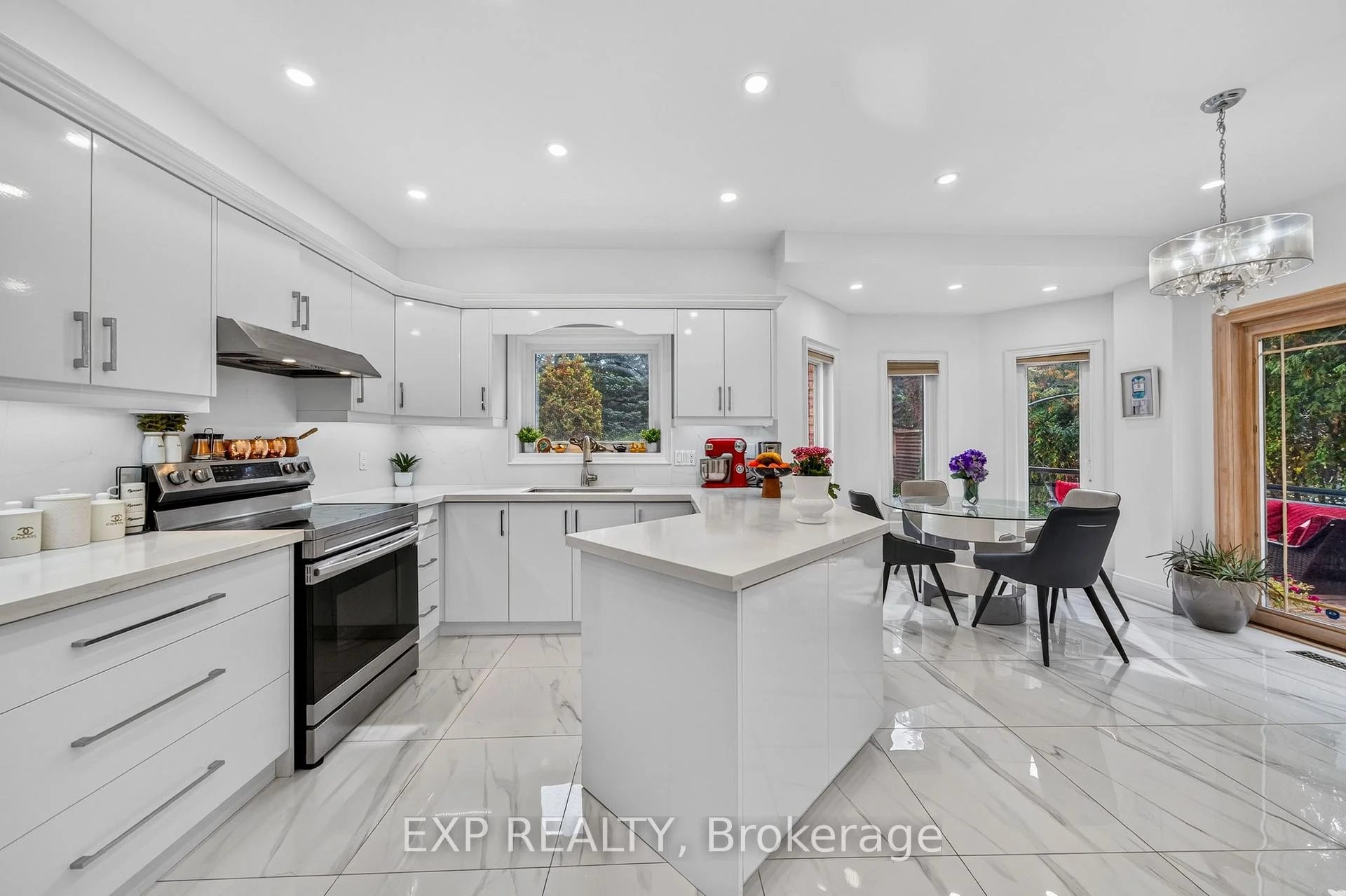 Photo 49 of 785 Quantra Crescent, Newmarket, Stonehaven-Wyndham — HOMEH
