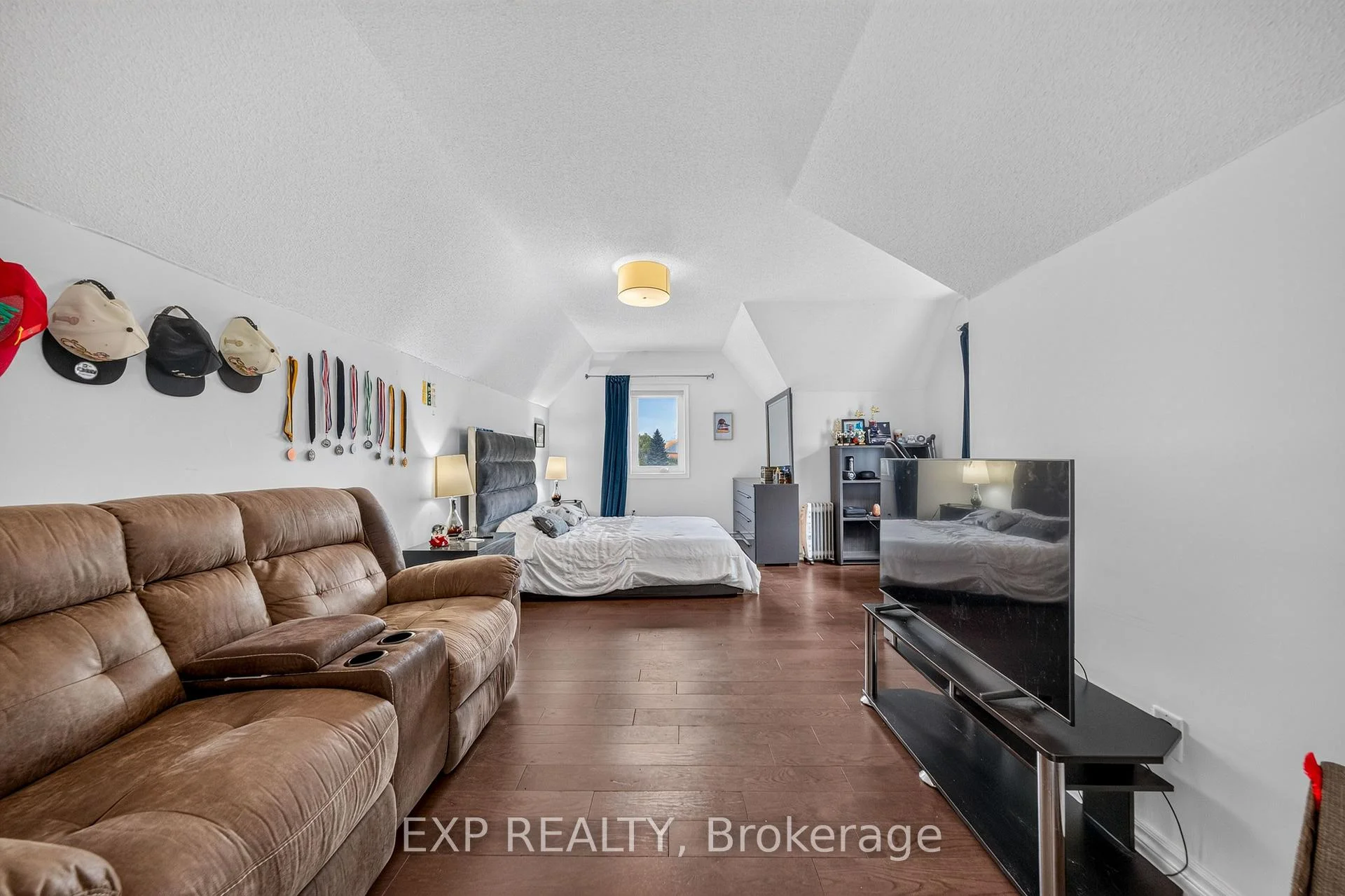 Photo 92 of 785 Quantra Crescent, Newmarket, Stonehaven-Wyndham — HOMEH