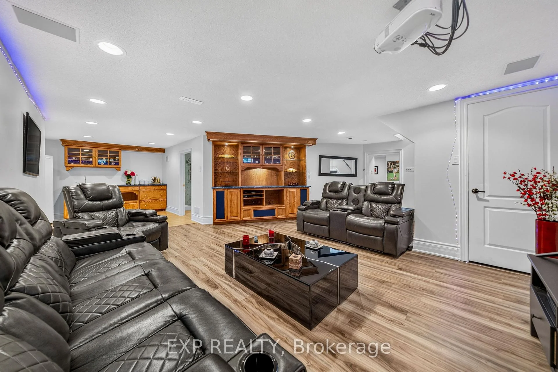 Photo 98 of 785 Quantra Crescent, Newmarket, Stonehaven-Wyndham — HOMEH