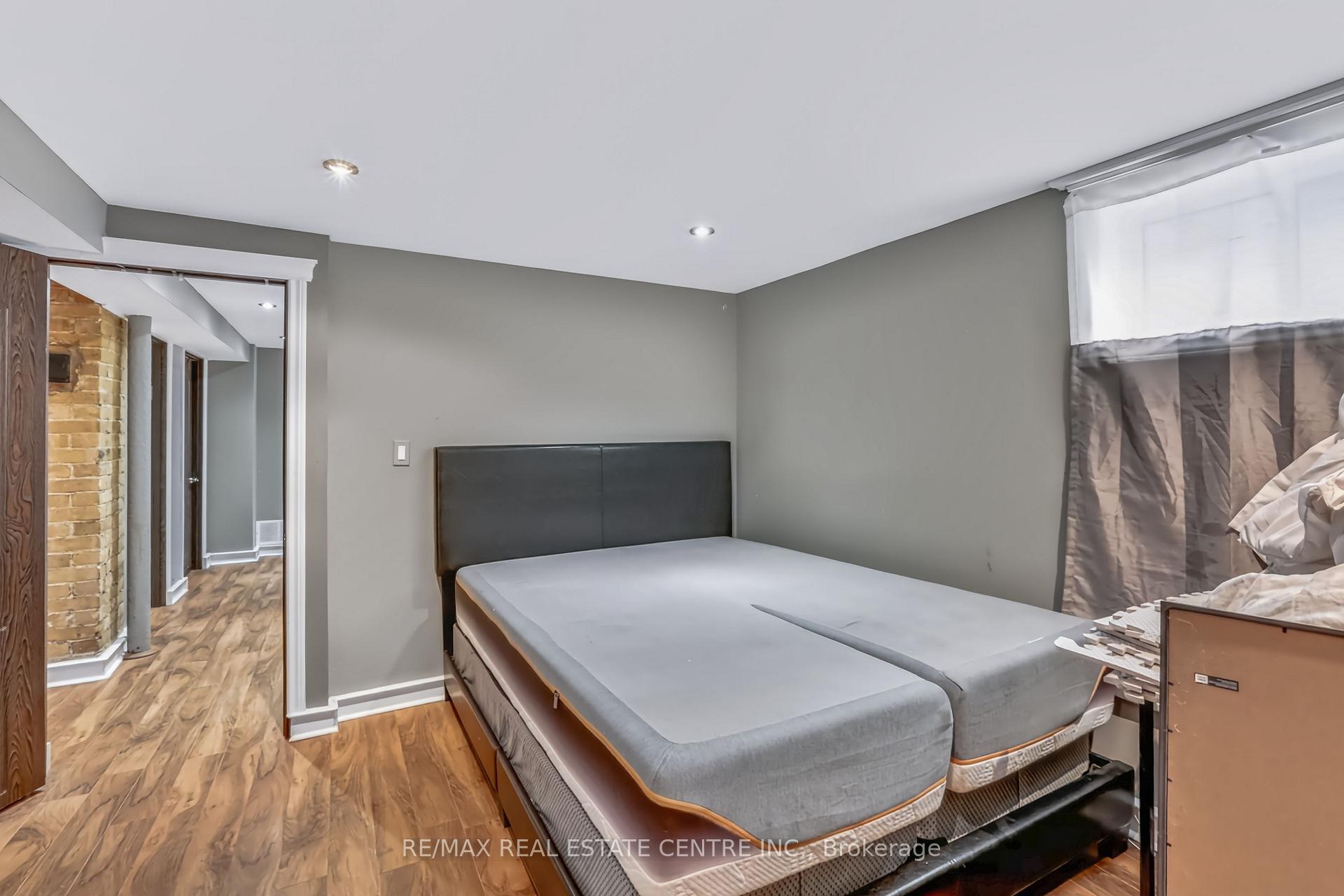 Photo 17 of 900 Adelaide Street N, London, East C — HOMEH