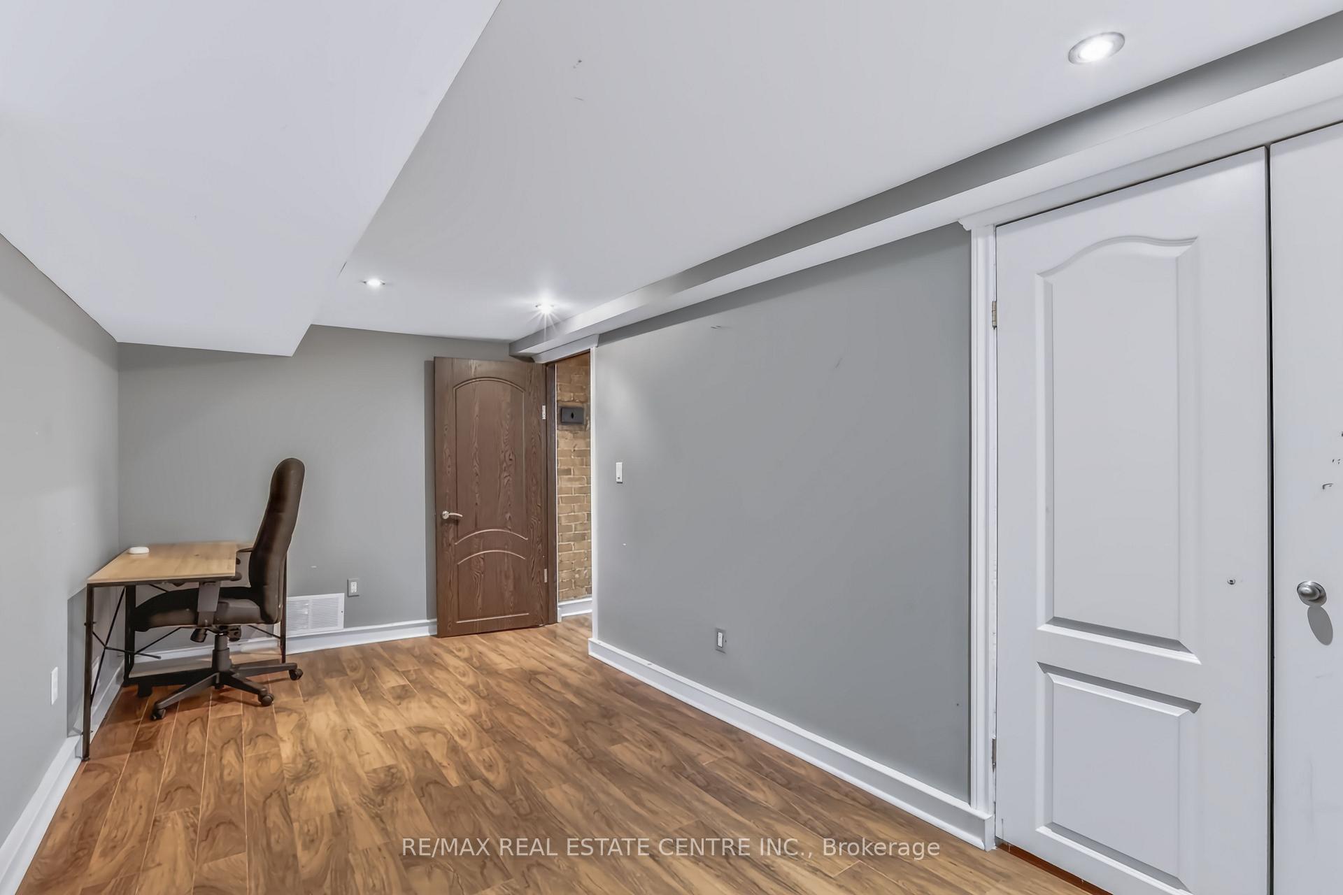 Photo 25 of 900 Adelaide Street N, London, East C — HOMEH