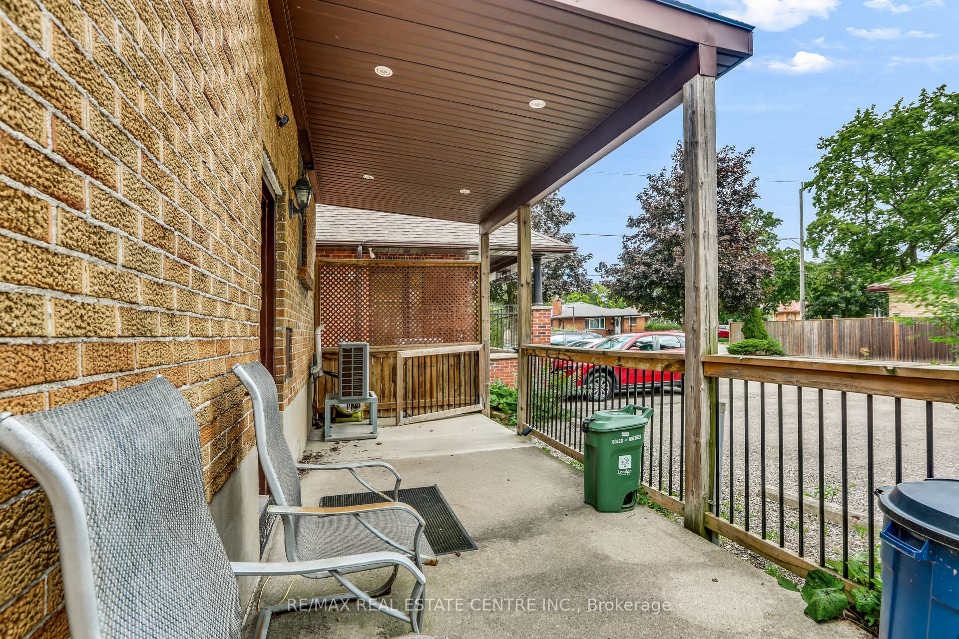 Photo 32 of 900 Adelaide Street N, London, East C — HOMEH