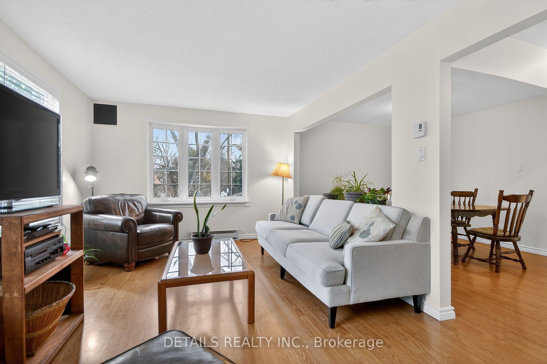 Photo 11 of 40 Appleby Private, Ottawa, Carleton Heights — HOMEH