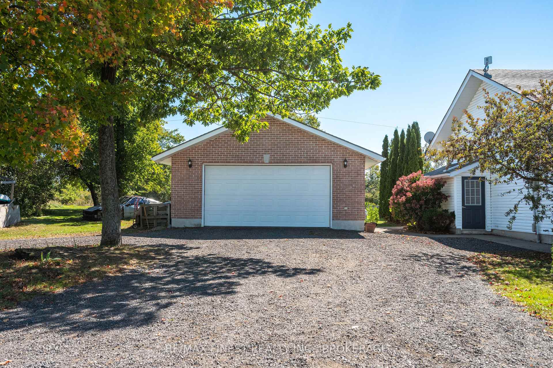Photo 2 of 2442 Keeley Road, Frontenac, Frontenac South — HOMEH