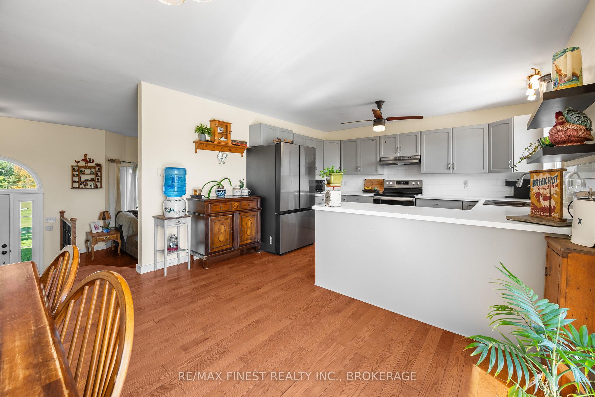 Photo 8 of 2442 Keeley Road, Frontenac, Frontenac South — HOMEH