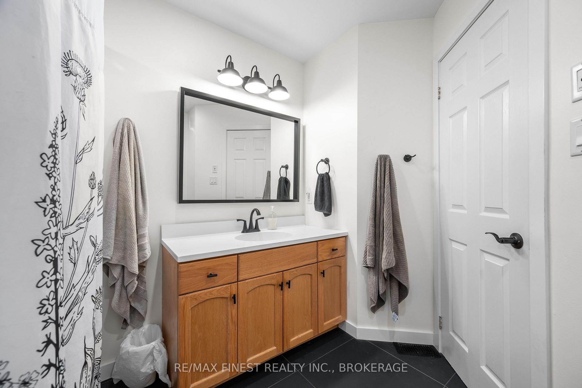 Photo 15 of 2442 Keeley Road, Frontenac, Frontenac South — HOMEH