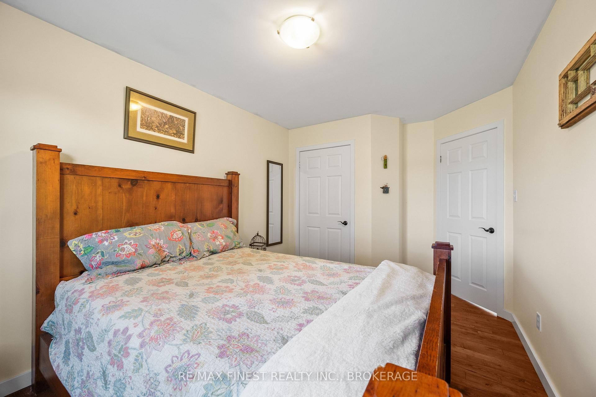 Photo 17 of 2442 Keeley Road, Frontenac, Frontenac South — HOMEH