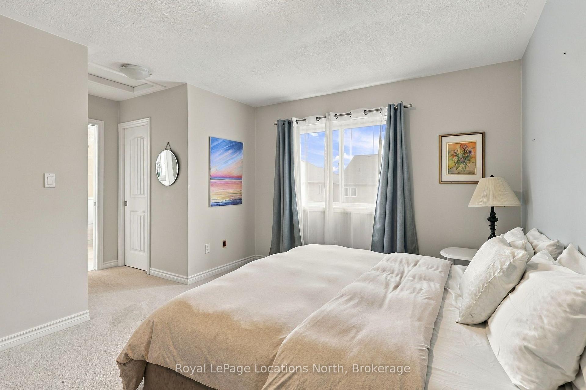 Photo 18 of 15 Kayla Crescent, Collingwood — HOMEH