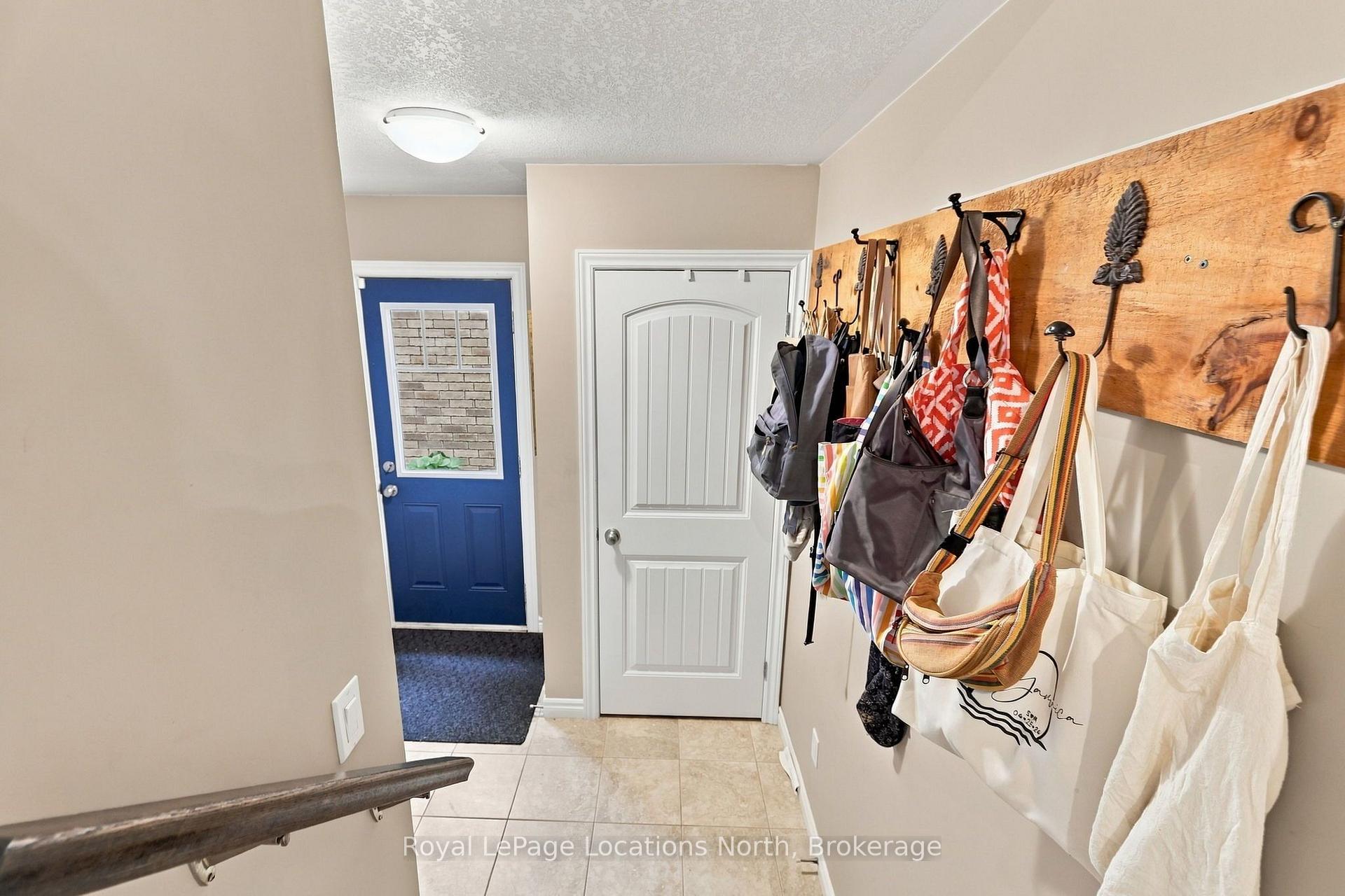 Photo 29 of 15 Kayla Crescent, Collingwood — HOMEH