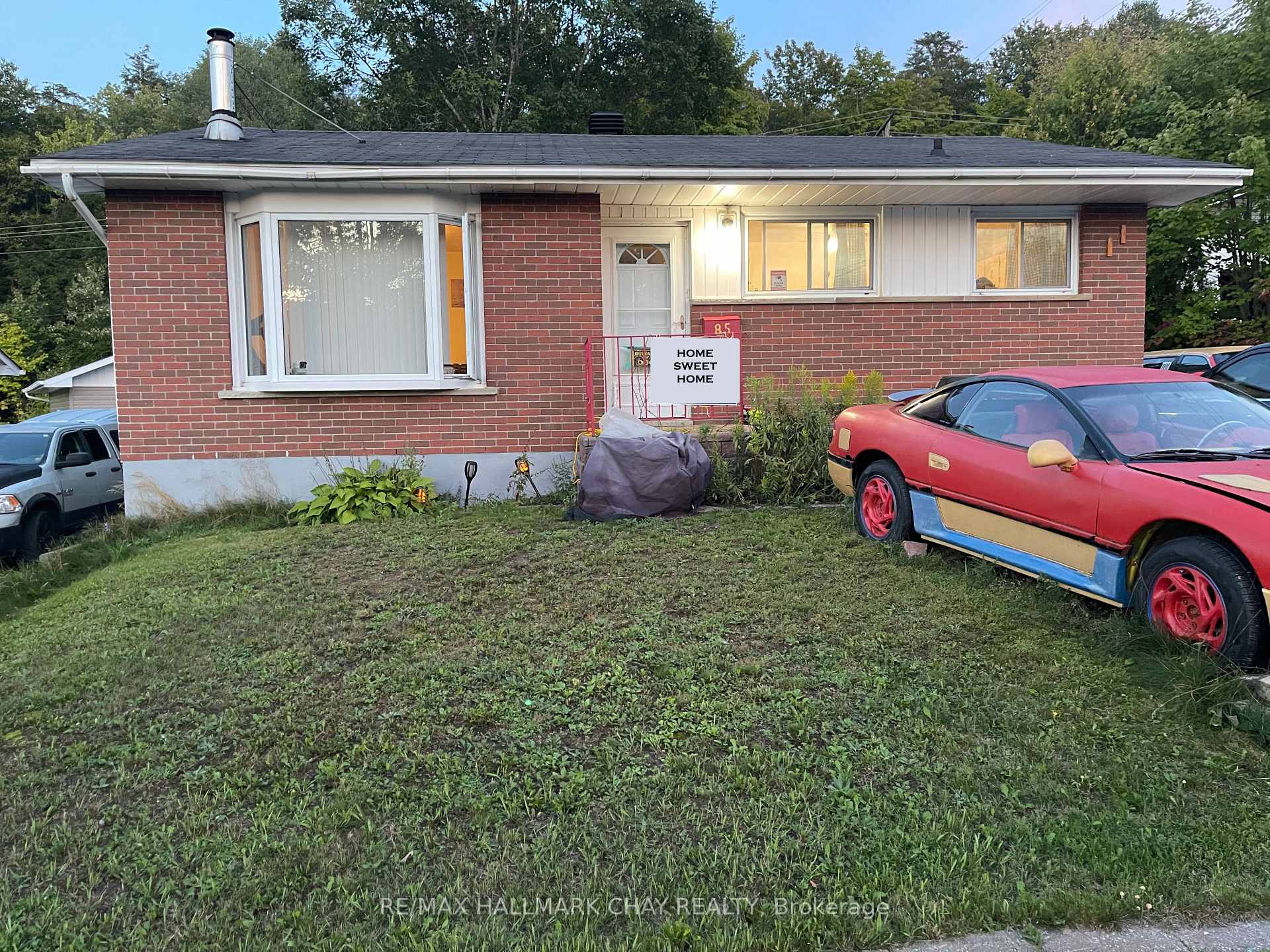 Photo of 85 Mississauga Avenue