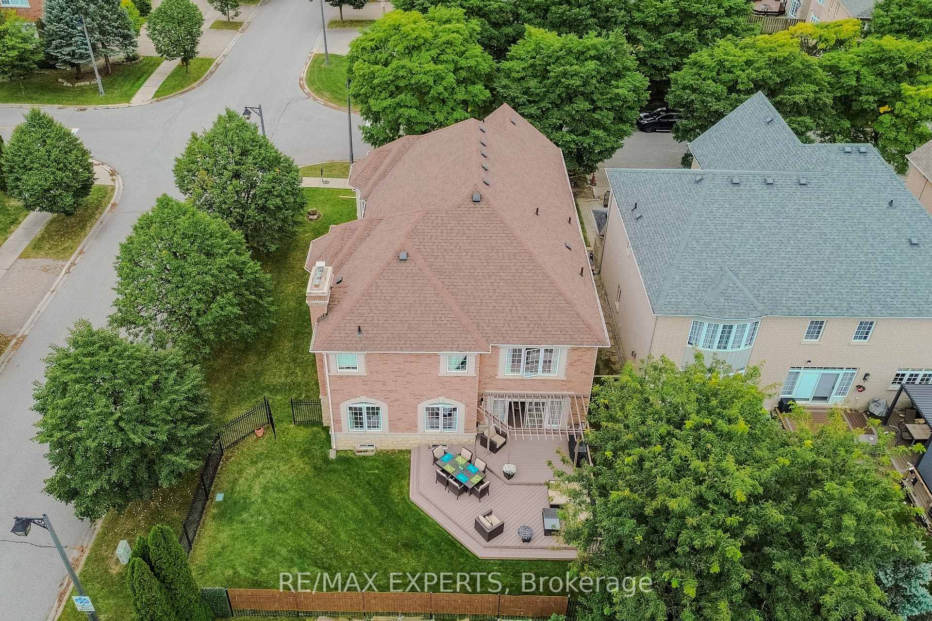 Photo 4 of 6 Elyssa Drive, Richmond Hill, Bayview Hill — HOMEH