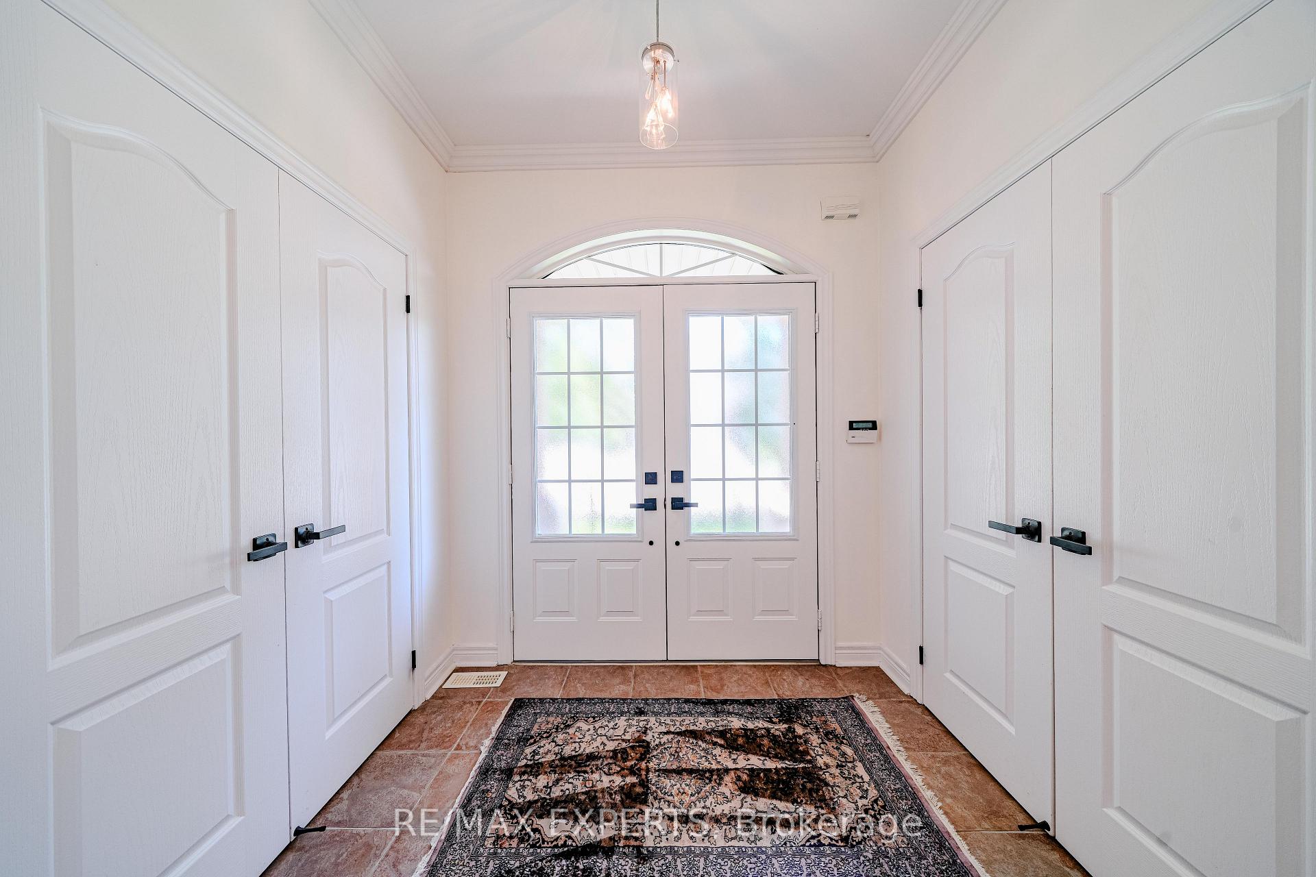 Photo 7 of 6 Elyssa Drive, Richmond Hill, Bayview Hill — HOMEH