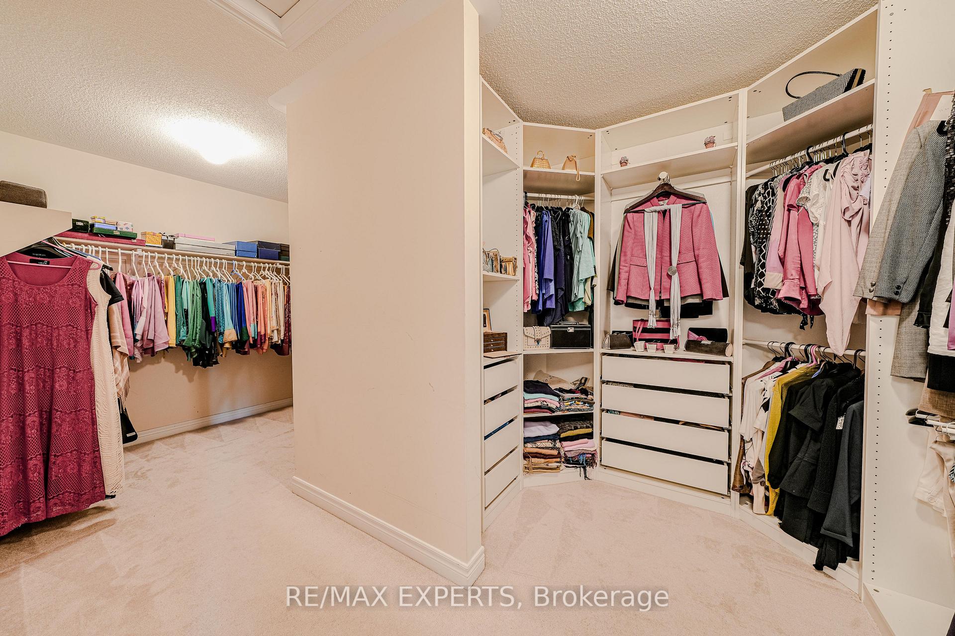 Photo 32 of 6 Elyssa Drive, Richmond Hill, Bayview Hill — HOMEH