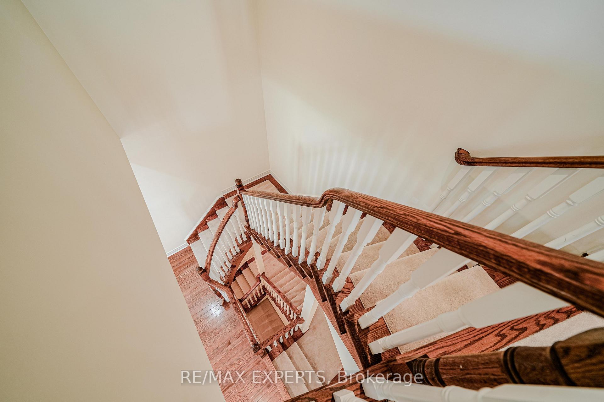 Photo 43 of 6 Elyssa Drive, Richmond Hill, Bayview Hill — HOMEH