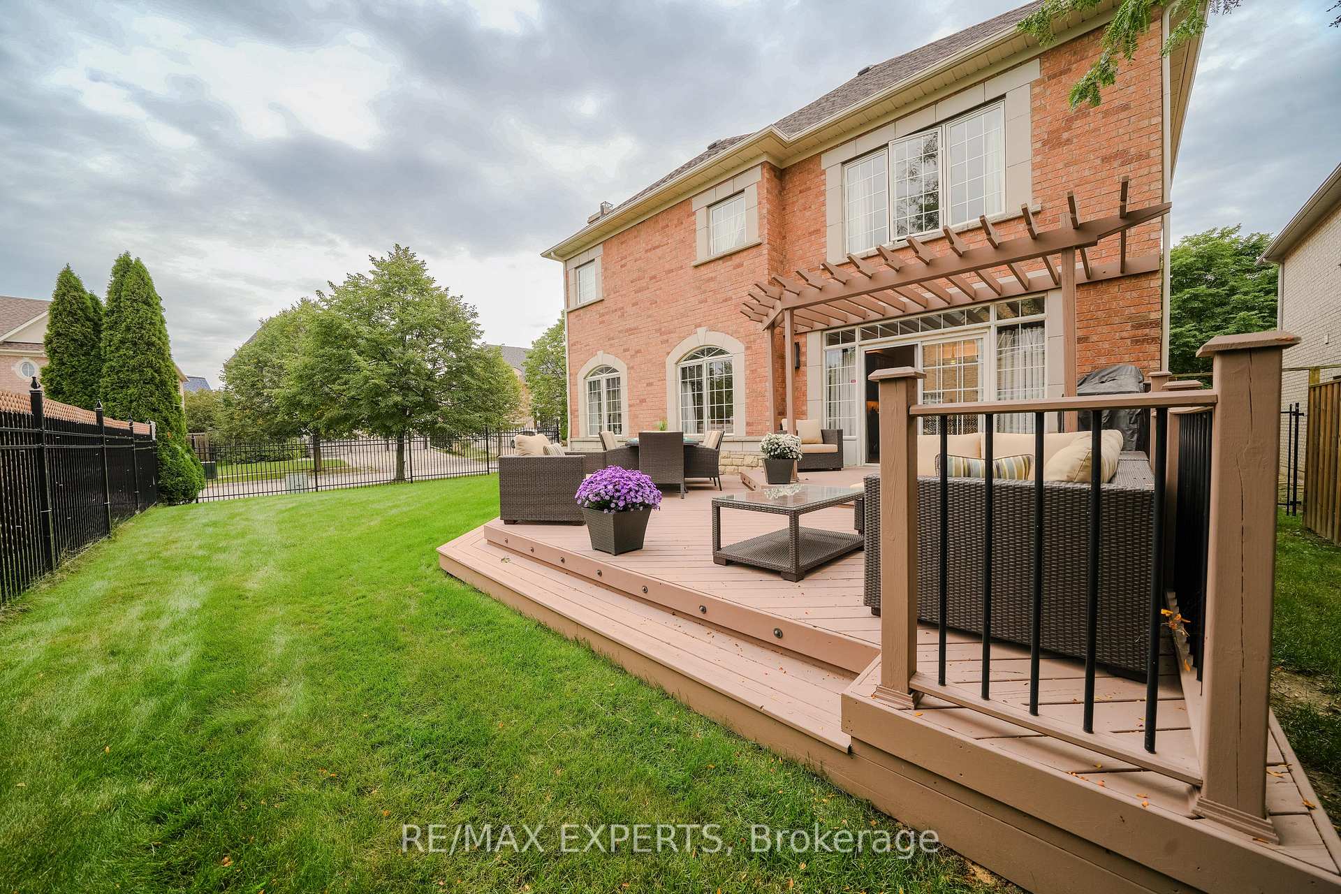 Photo 46 of 6 Elyssa Drive, Richmond Hill, Bayview Hill — HOMEH