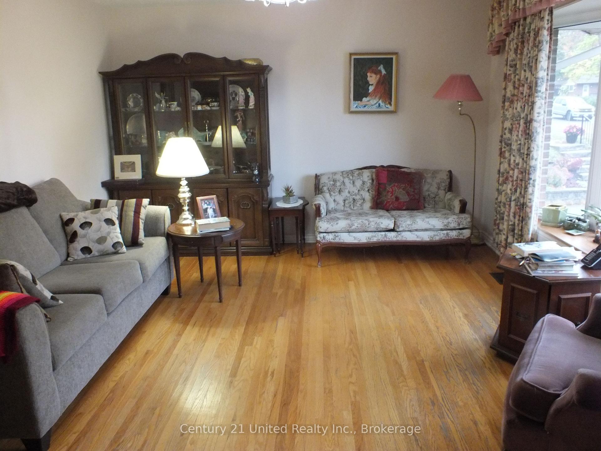 Photo 4 of 309 Lindan Avenue, Selwyn — HOMEH