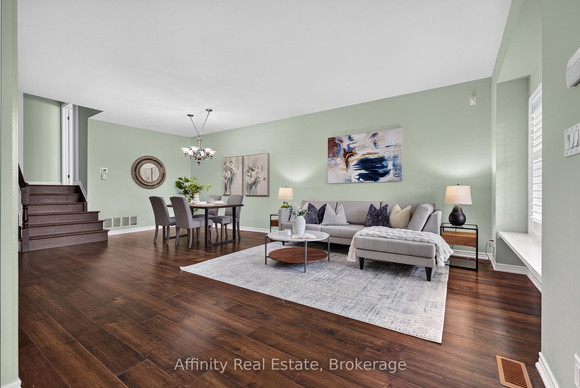 Photo 3 of 26 Welstead Drive, St. Catharines, Rykert/Vansickle — HOMEH