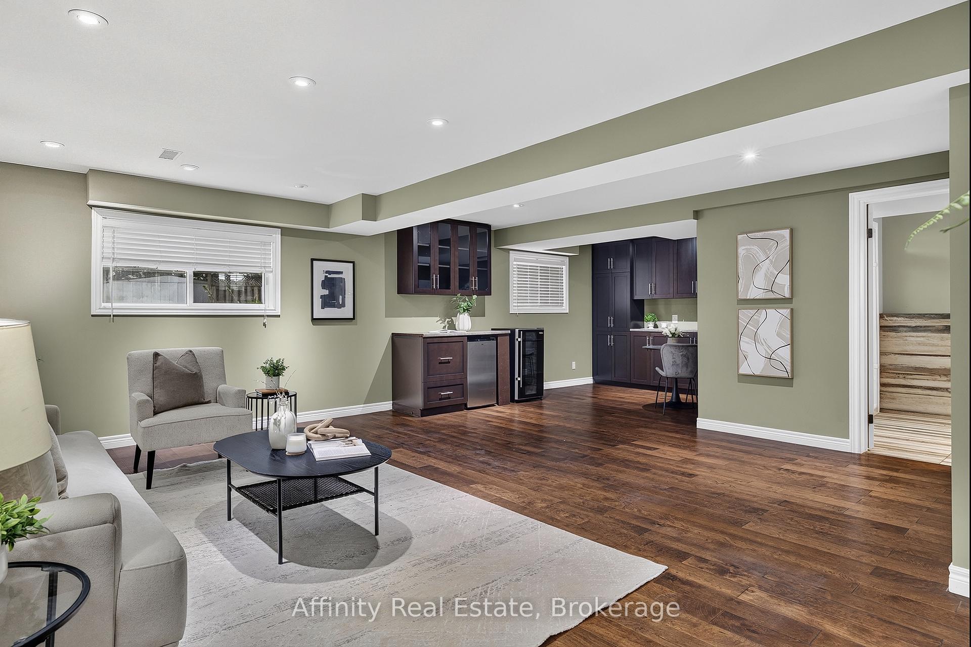 Photo 19 of 26 Welstead Drive, St. Catharines, Rykert/Vansickle — HOMEH