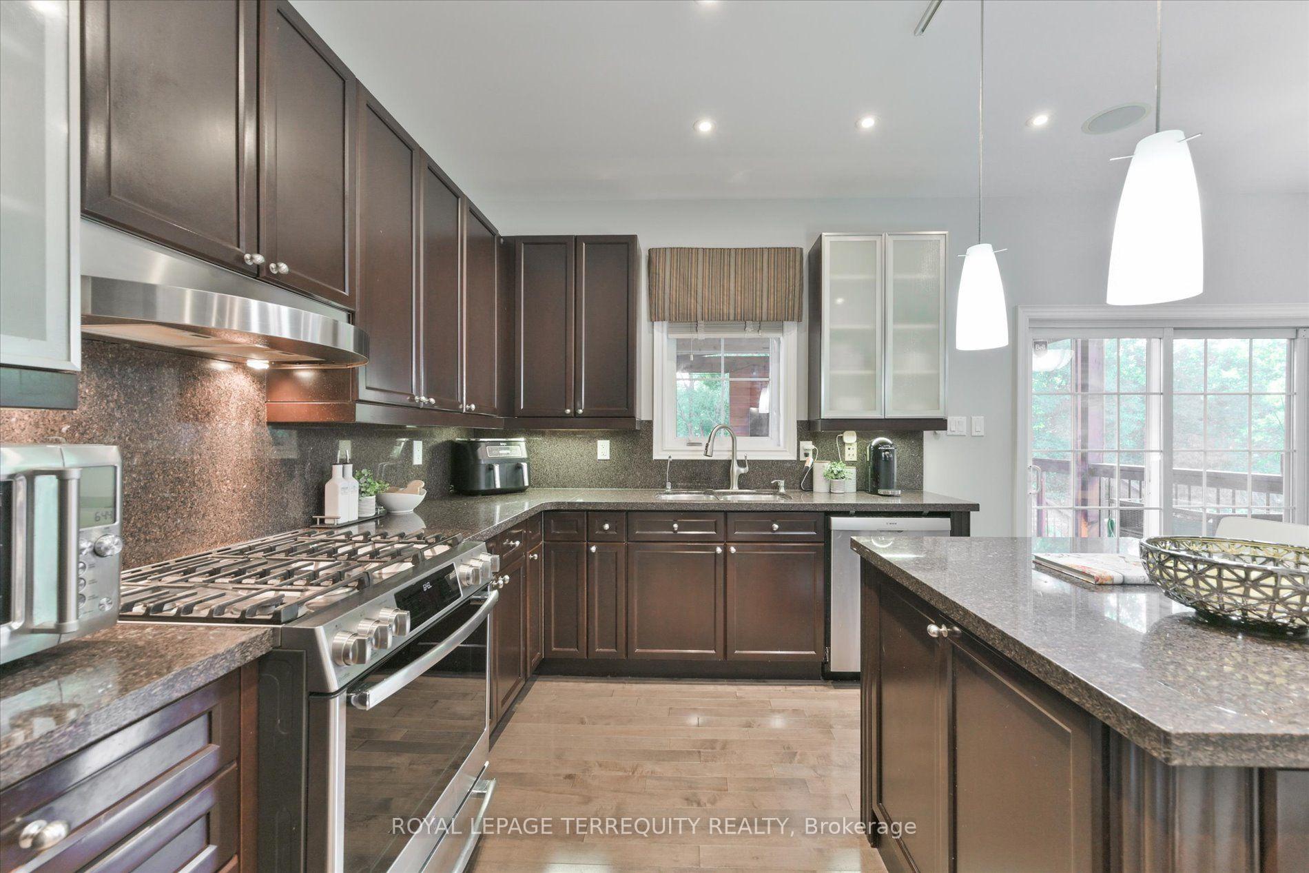 Photo 10 of Unit Room 1, 55 Rushbrooke Way, Ajax, Northeast Ajax — HOMEH