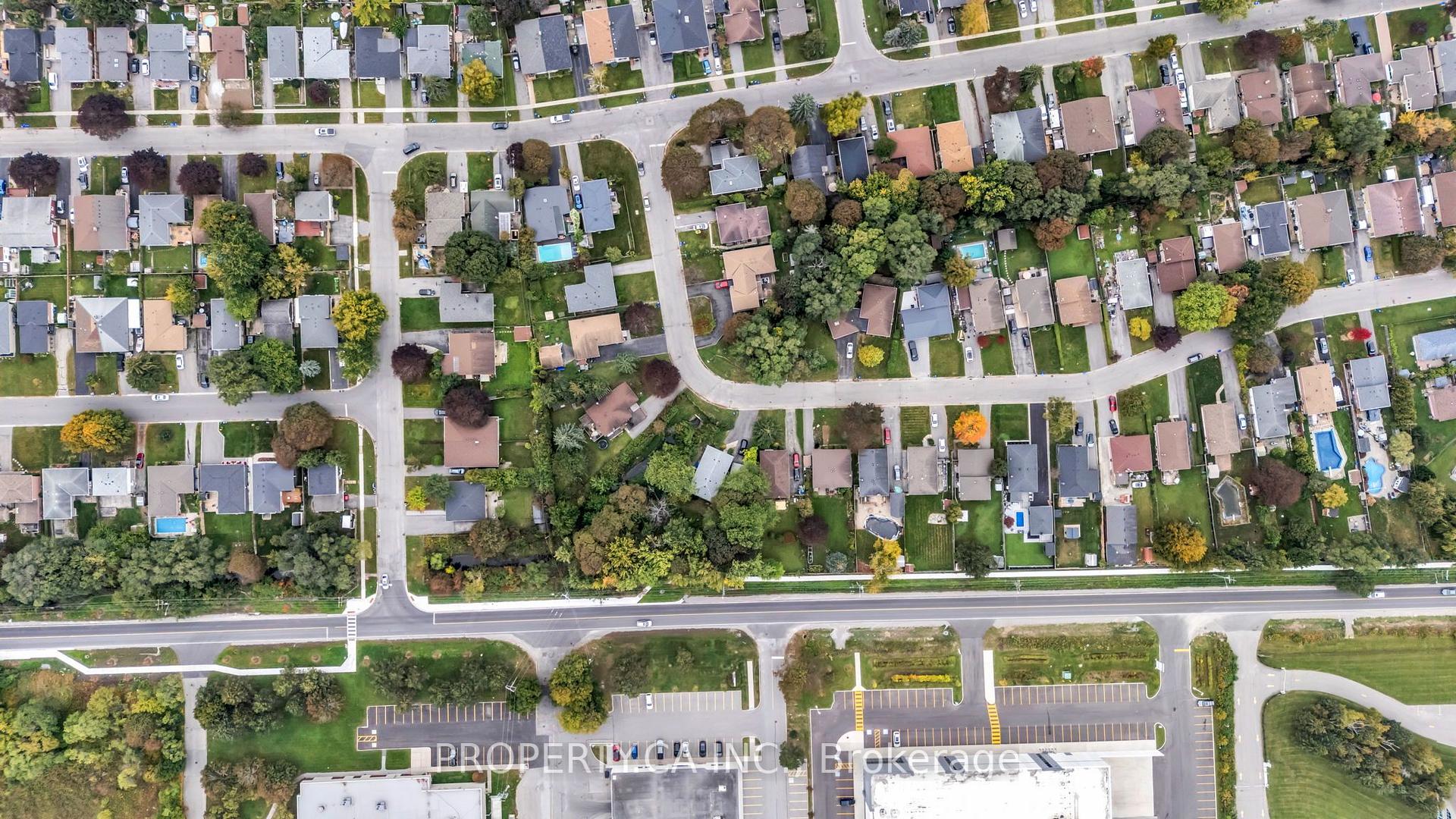 Photo 44 of 833 Krosno Boulevard, Pickering, Bay Ridges — HOMEH