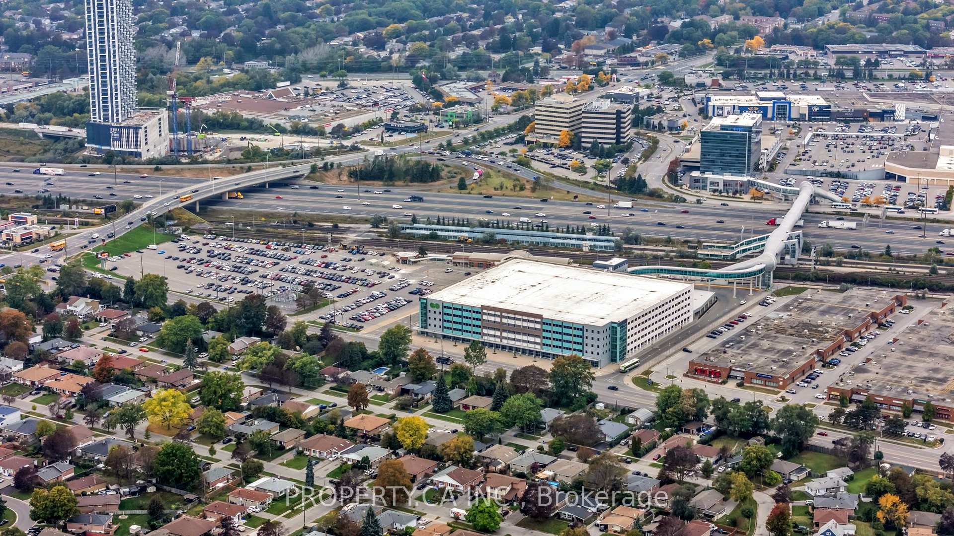 Photo 45 of 833 Krosno Boulevard, Pickering, Bay Ridges — HOMEH