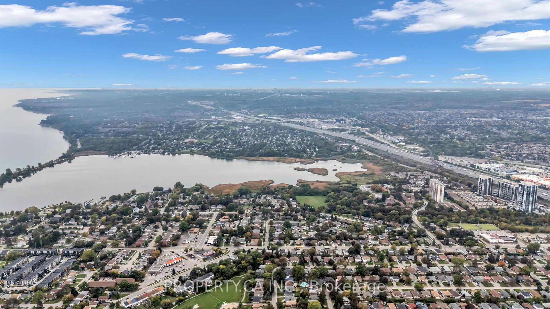 Photo 46 of 833 Krosno Boulevard, Pickering, Bay Ridges — HOMEH