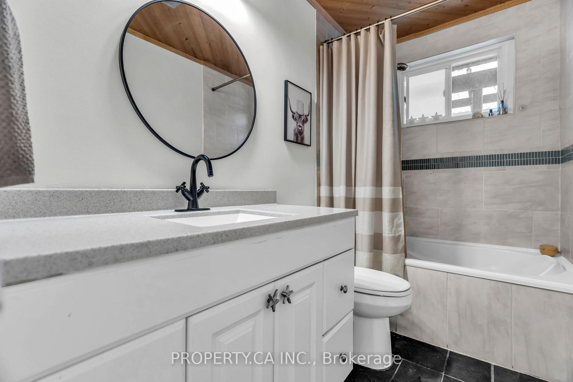 Photo 30 of 833 Krosno Boulevard, Pickering, Bay Ridges — HOMEH