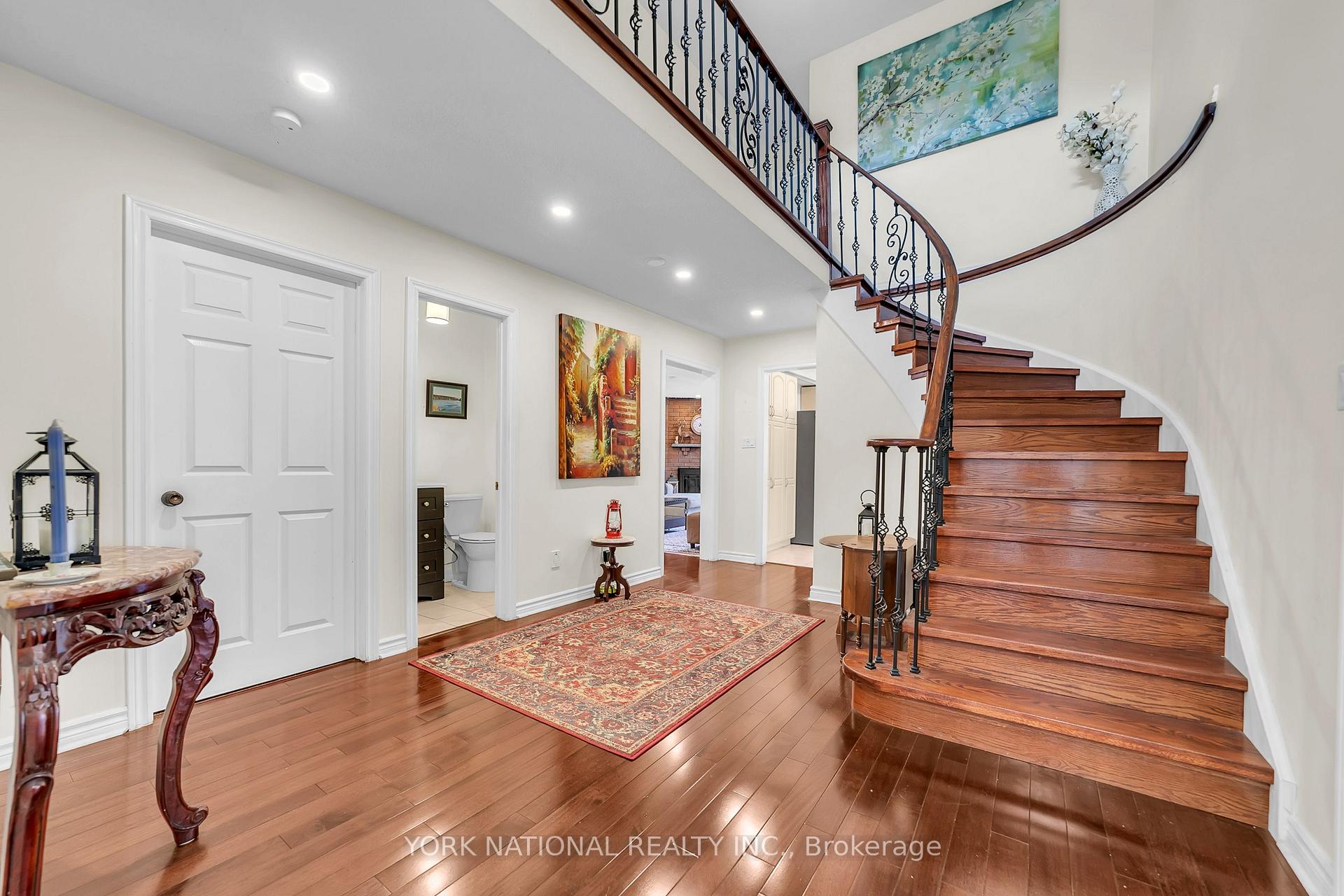 Photo 8 of 277 Kirby Crescent, Newmarket, Glenway Estates — HOMEH