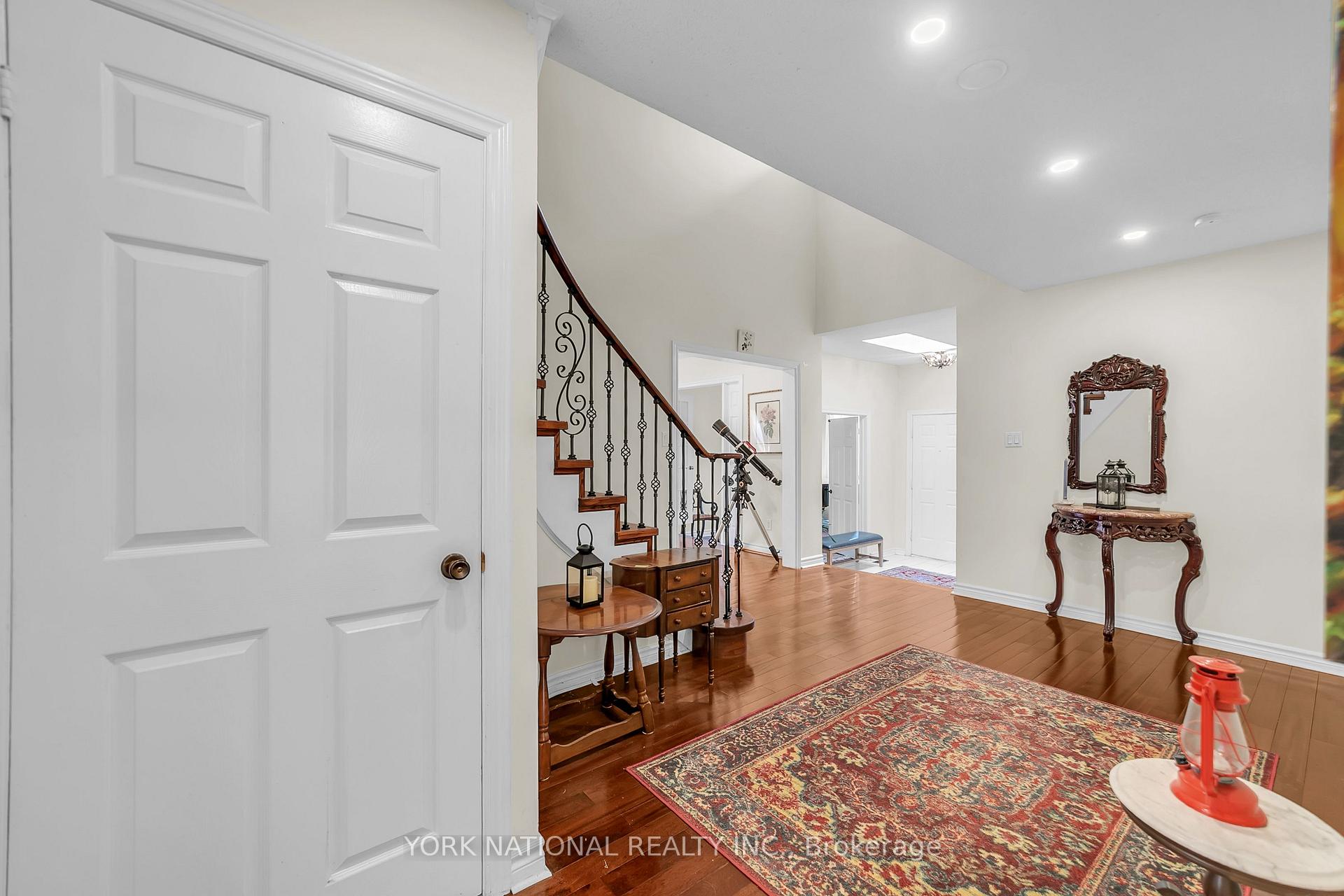 Photo 9 of 277 Kirby Crescent, Newmarket, Glenway Estates — HOMEH