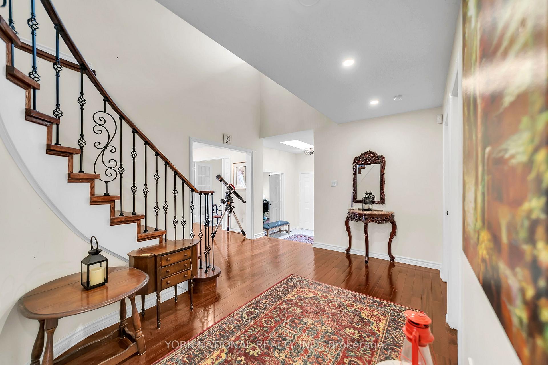 Photo 10 of 277 Kirby Crescent, Newmarket, Glenway Estates — HOMEH