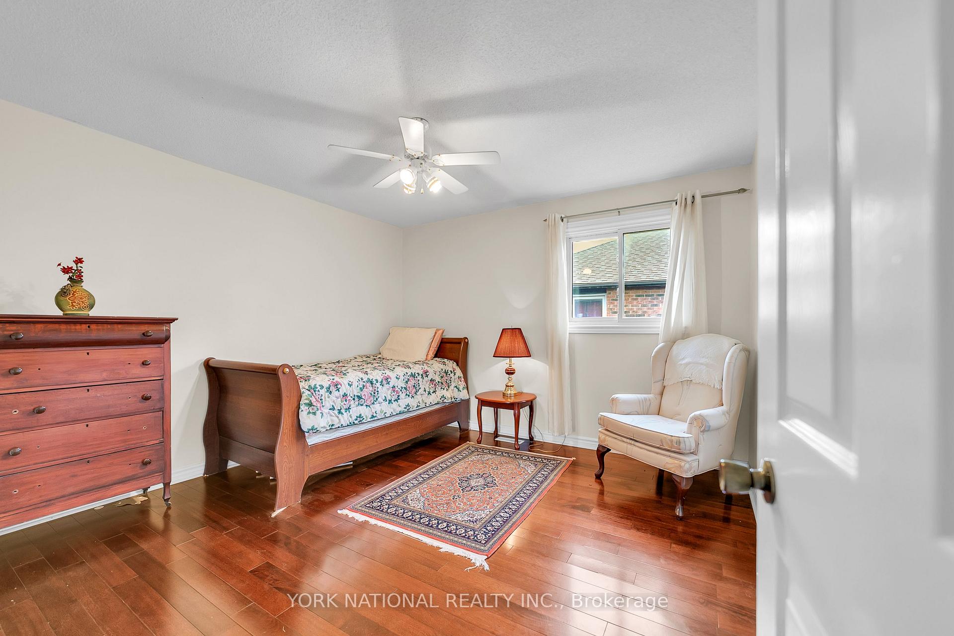 Photo 32 of 277 Kirby Crescent, Newmarket, Glenway Estates — HOMEH