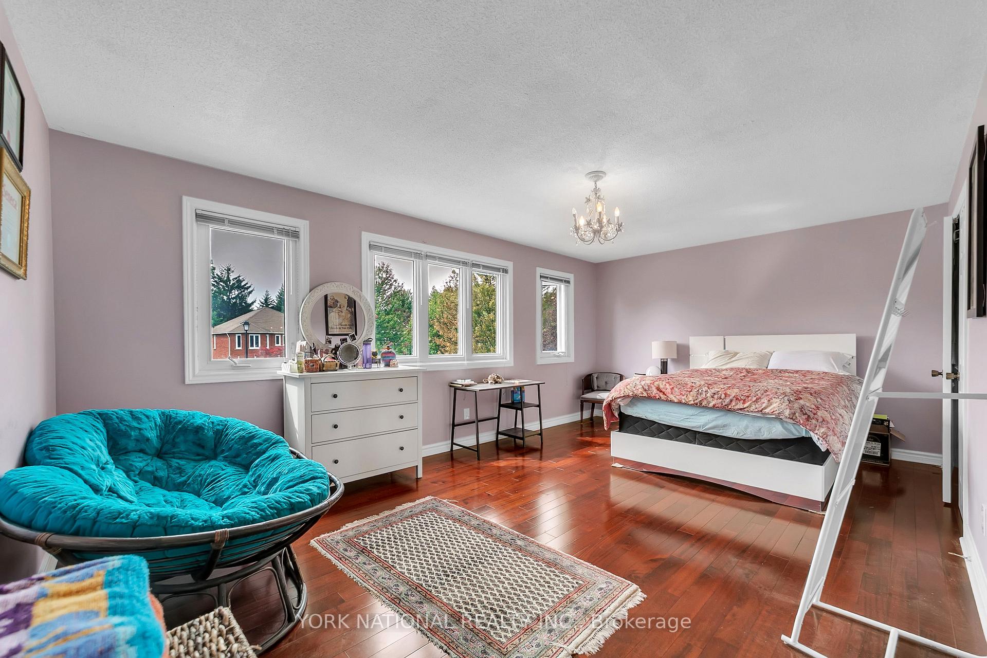 Photo 35 of 277 Kirby Crescent, Newmarket, Glenway Estates — HOMEH