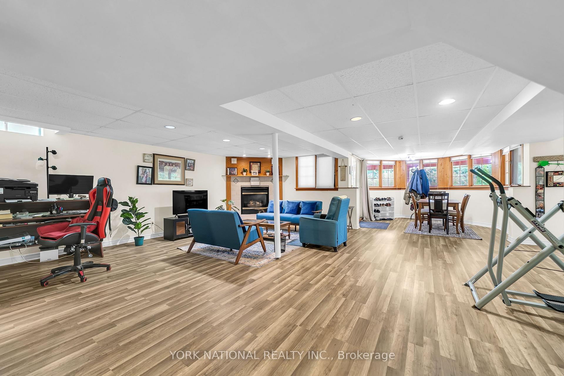 Photo 39 of 277 Kirby Crescent, Newmarket, Glenway Estates — HOMEH
