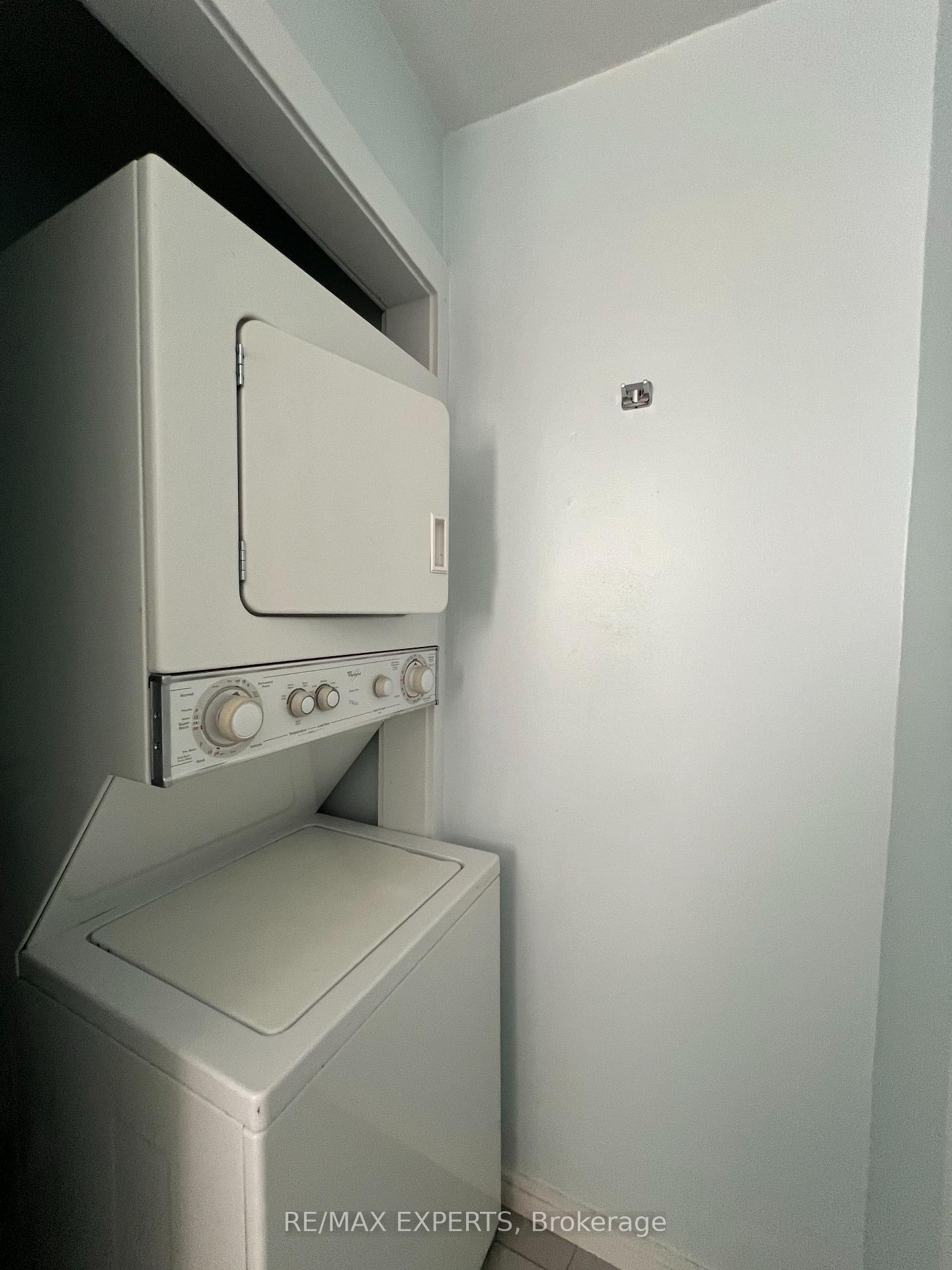 Photo 23 of Unit 2nd Floor, 366 Lauder Avenue, Toronto, Oakwood Village — HOMEH