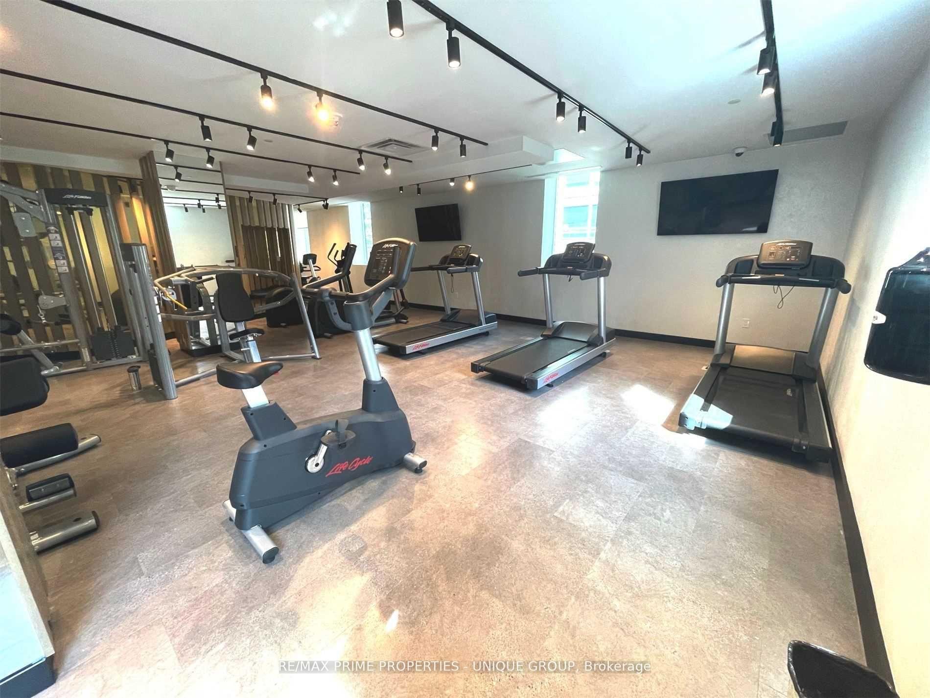 Photo 17 of Unit 606, 11 Lillian Street, Toronto, Mount Pleasant West — HOMEH